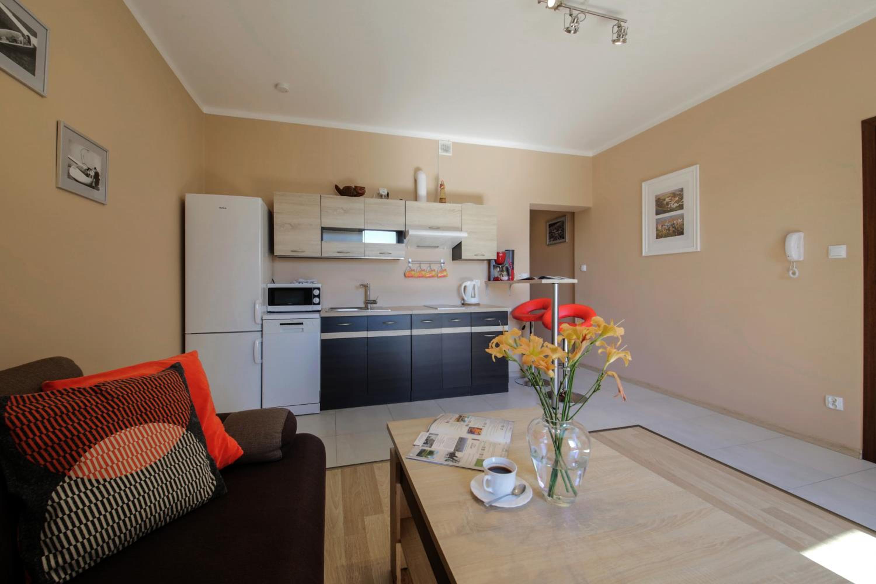 Photo 49