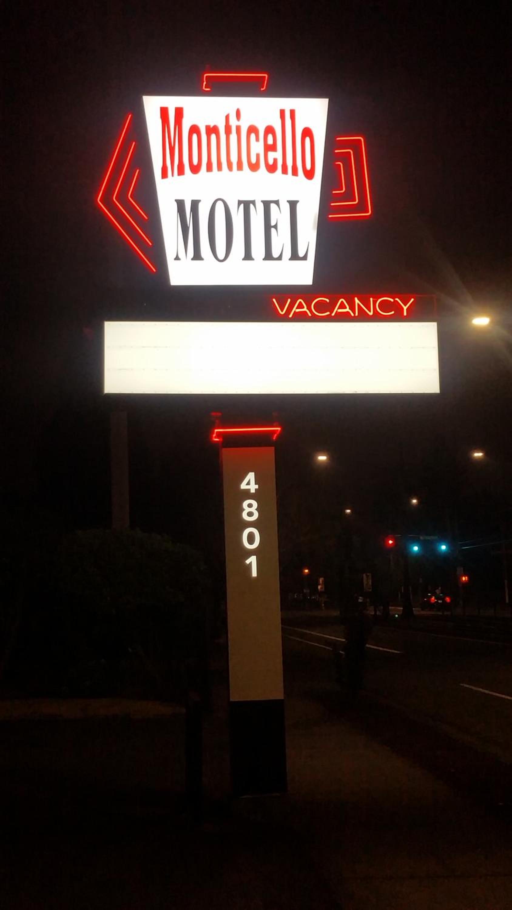 Monticello Motel view 4