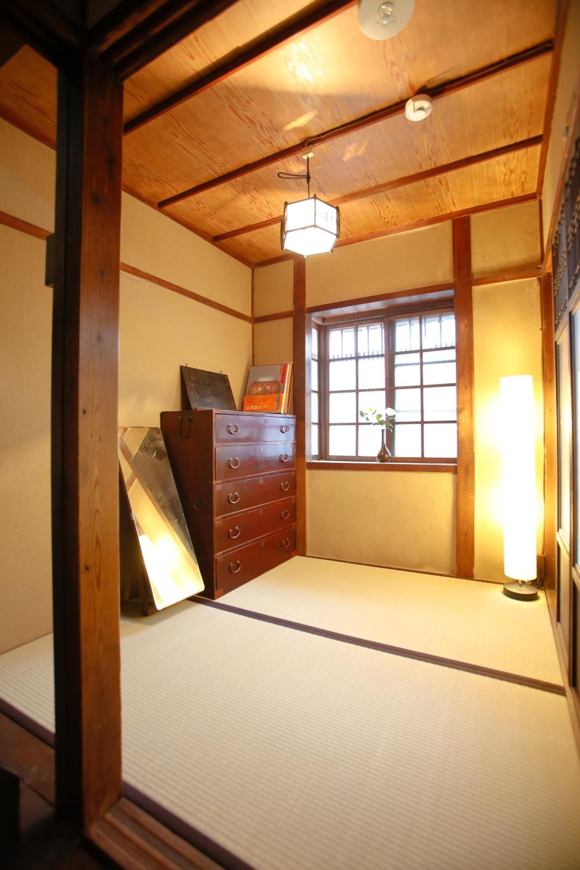Photo 33
