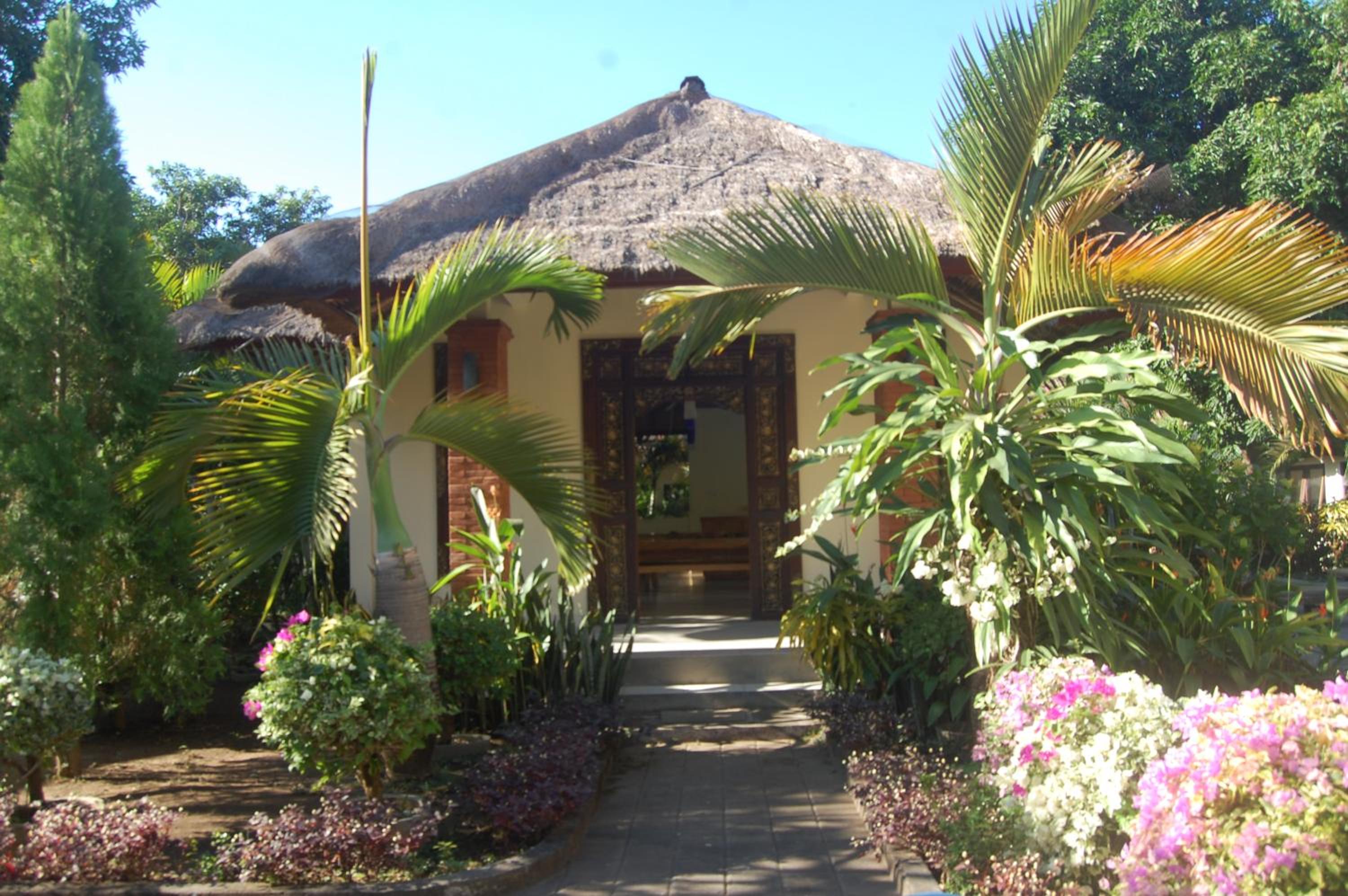 Star East Bungalows - Image 1