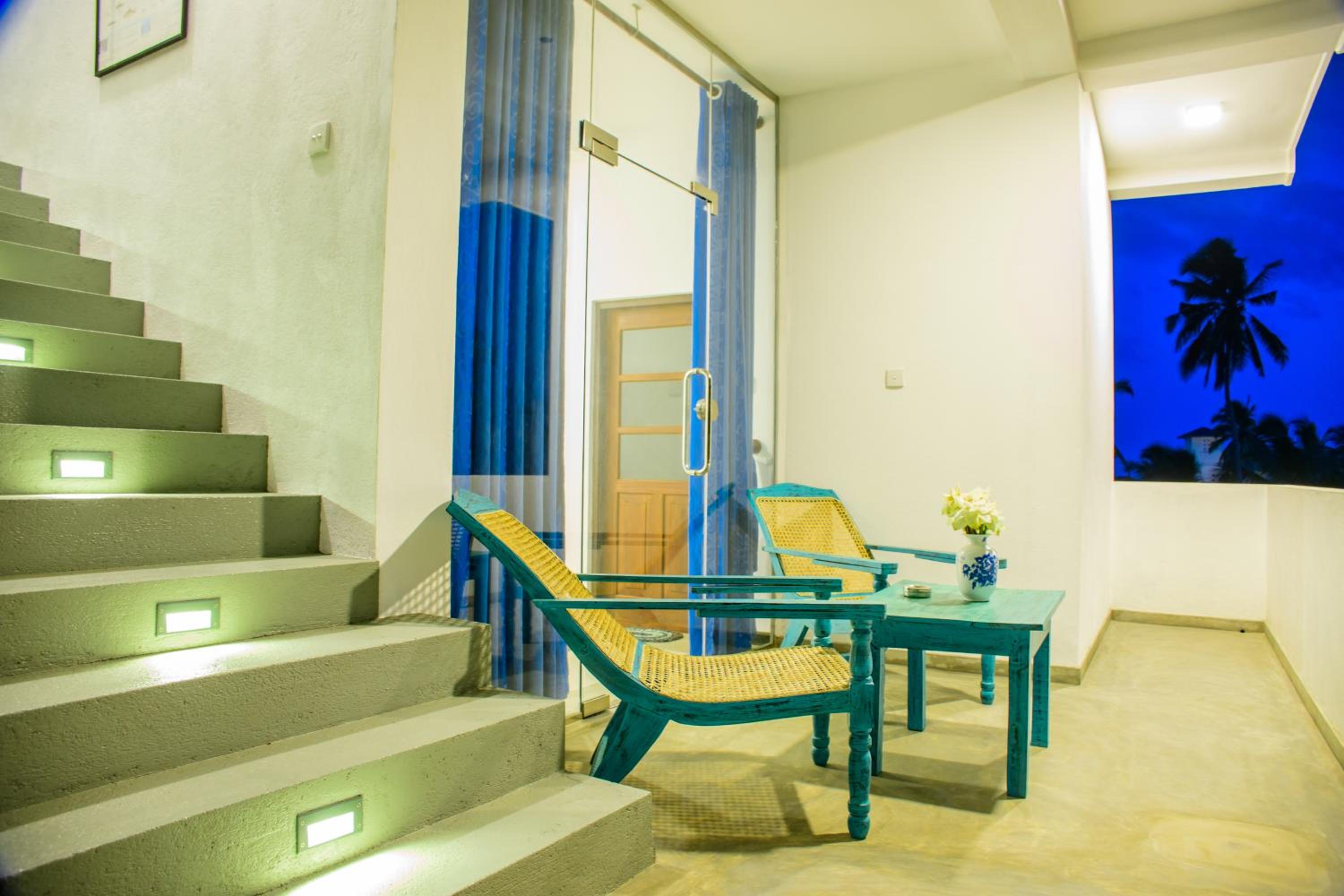Doors Guesthouse & Cafe view 4