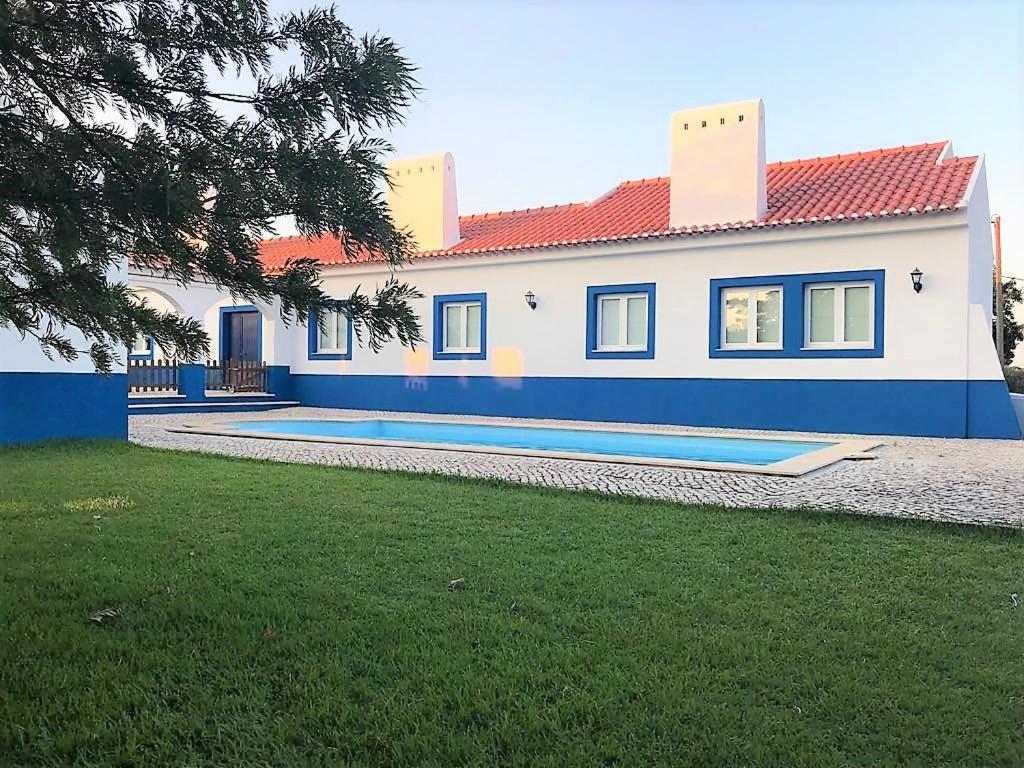 Azul Coruche view 3