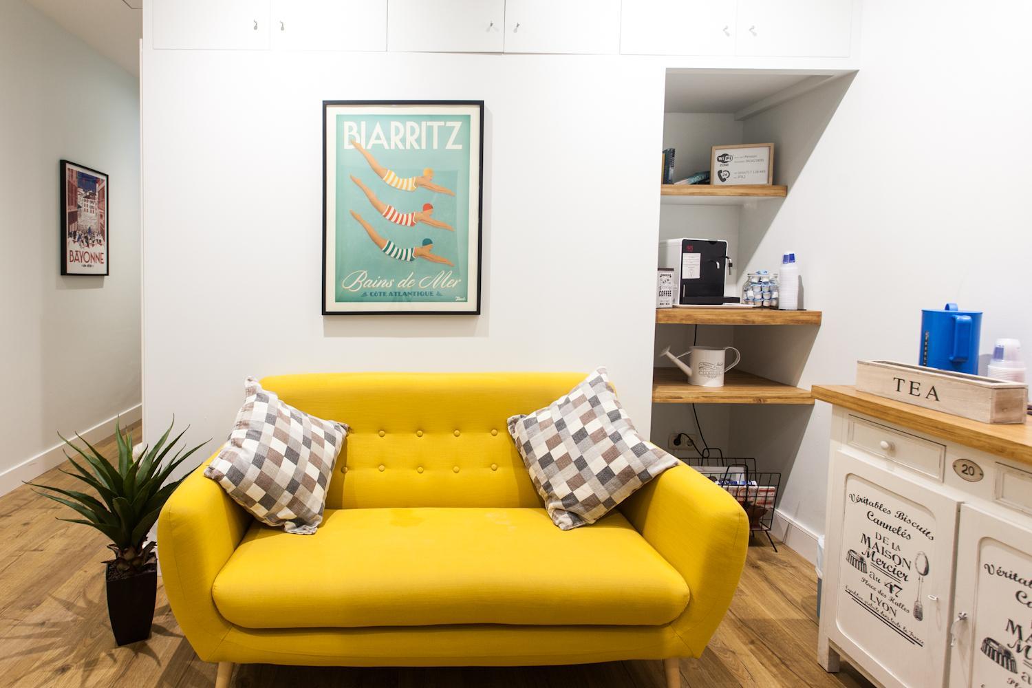lounge