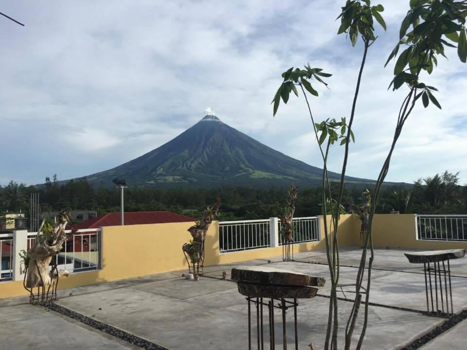 Mayon Lodging House — photo 10