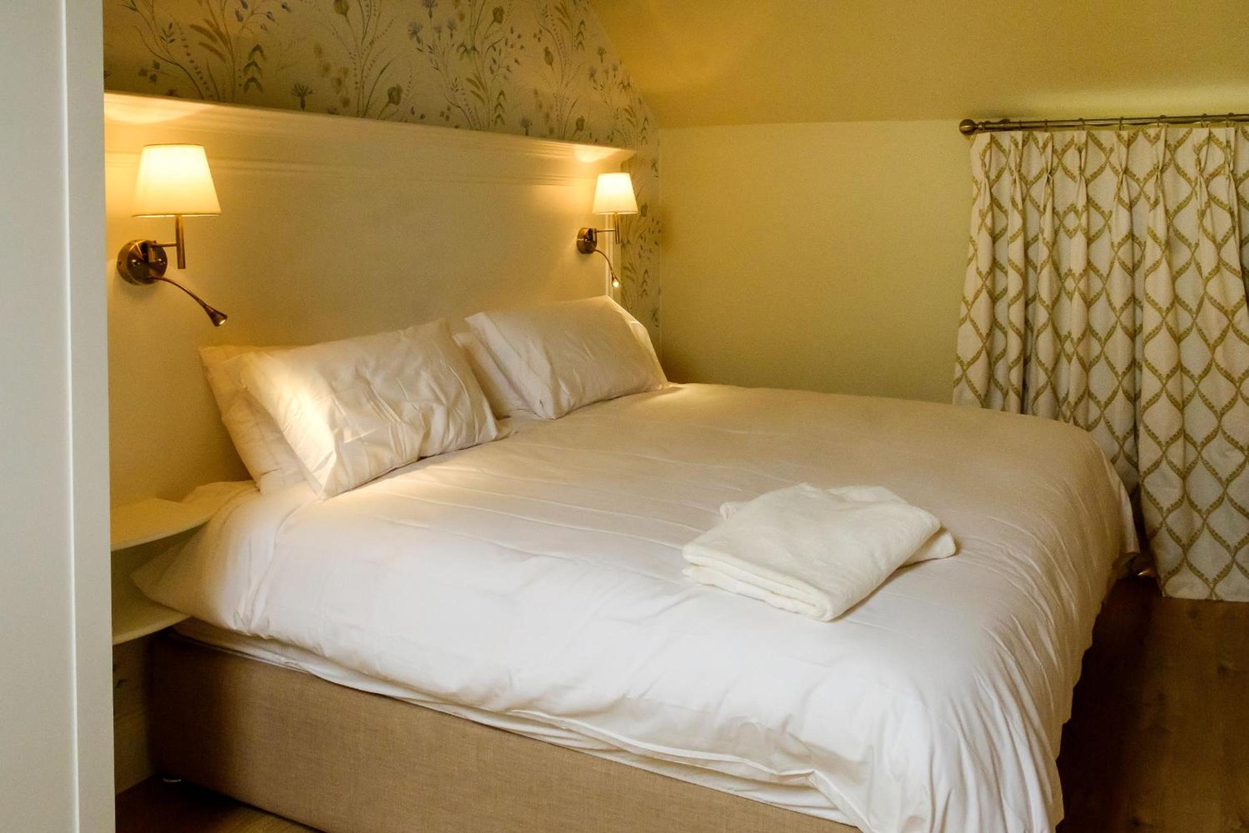 Jacob's Well Hotel