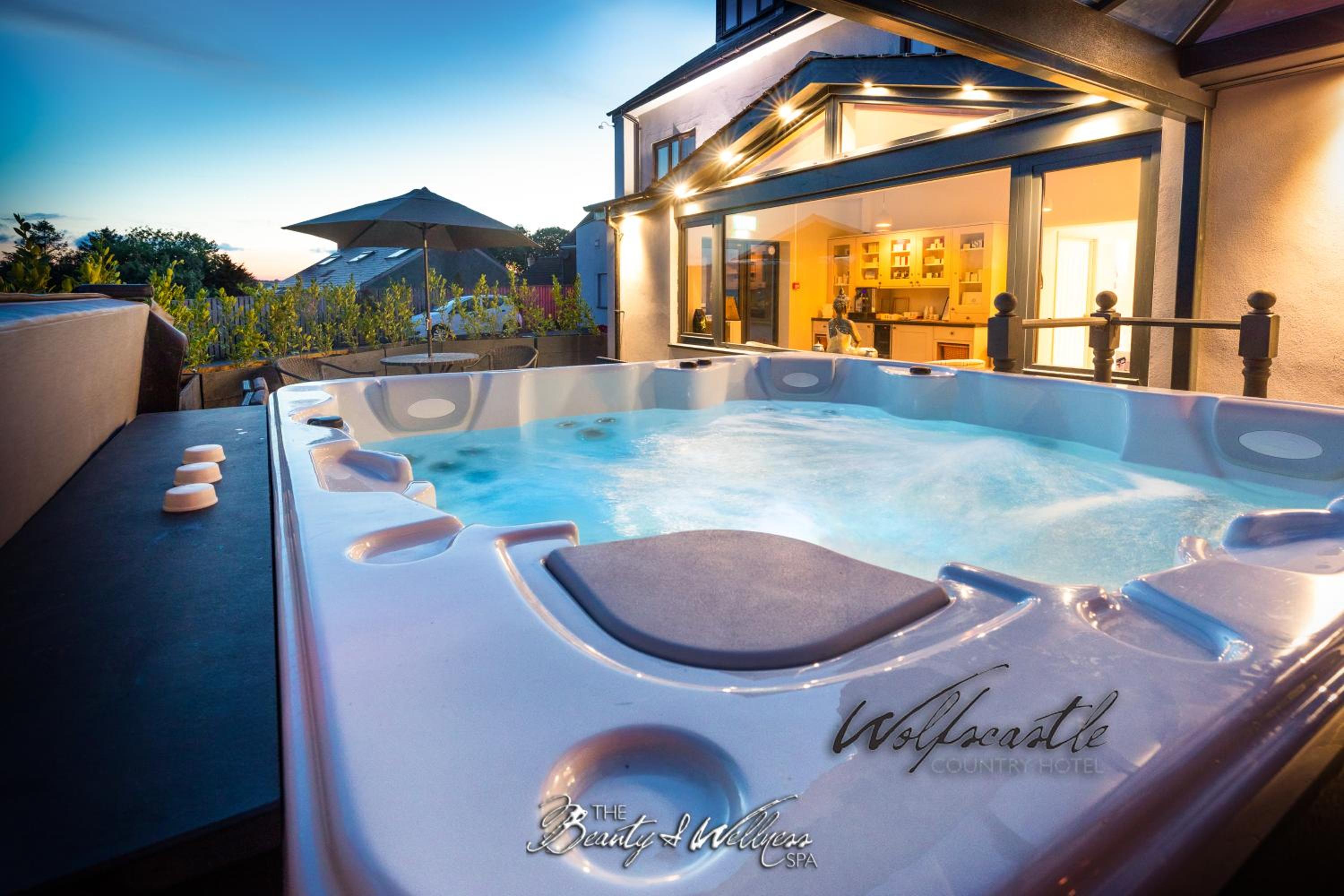Wolfscastle Country Hotel