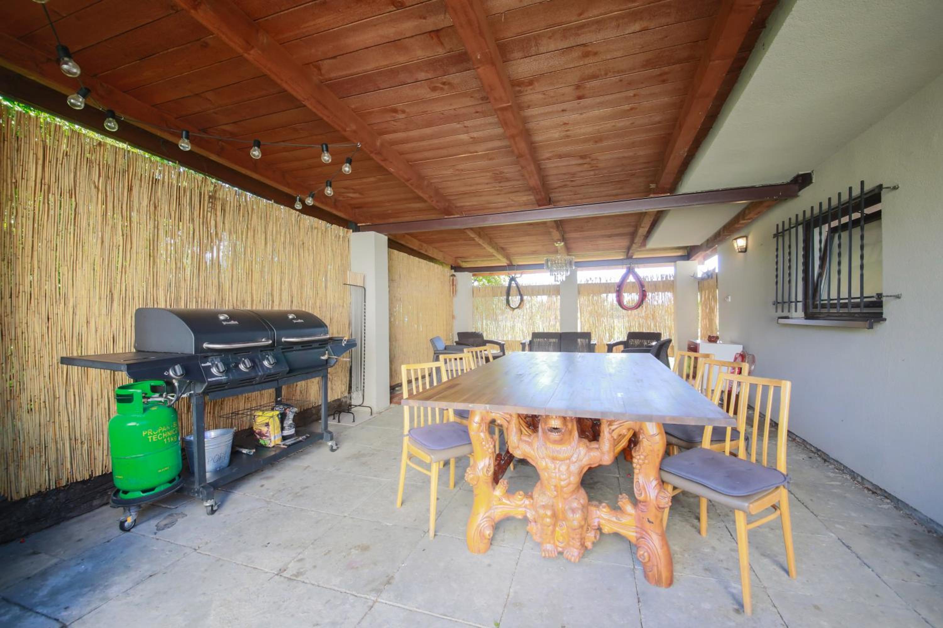 Villa Aviator view 4