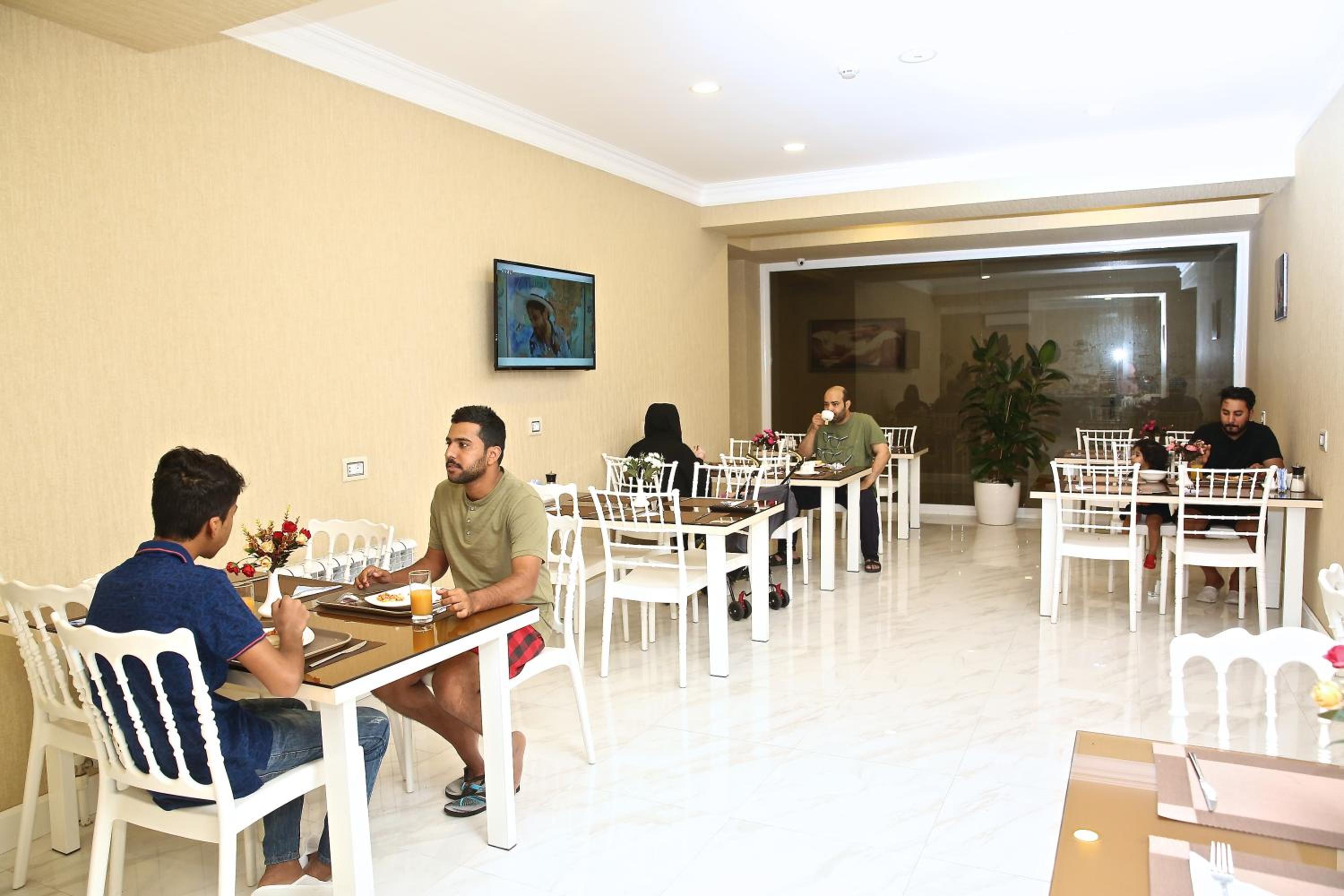 restaurant