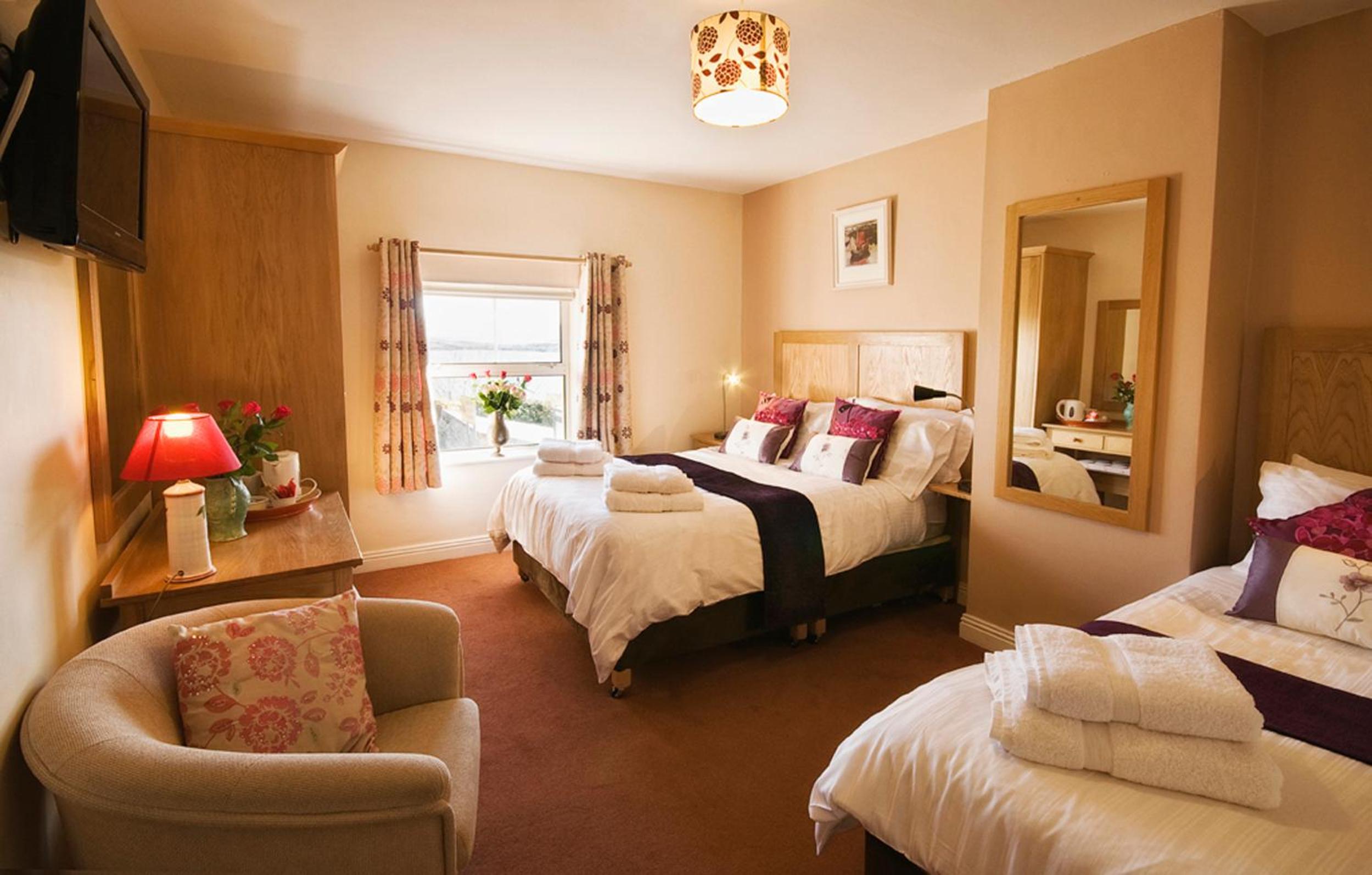 Roundstone Retreats Islandview