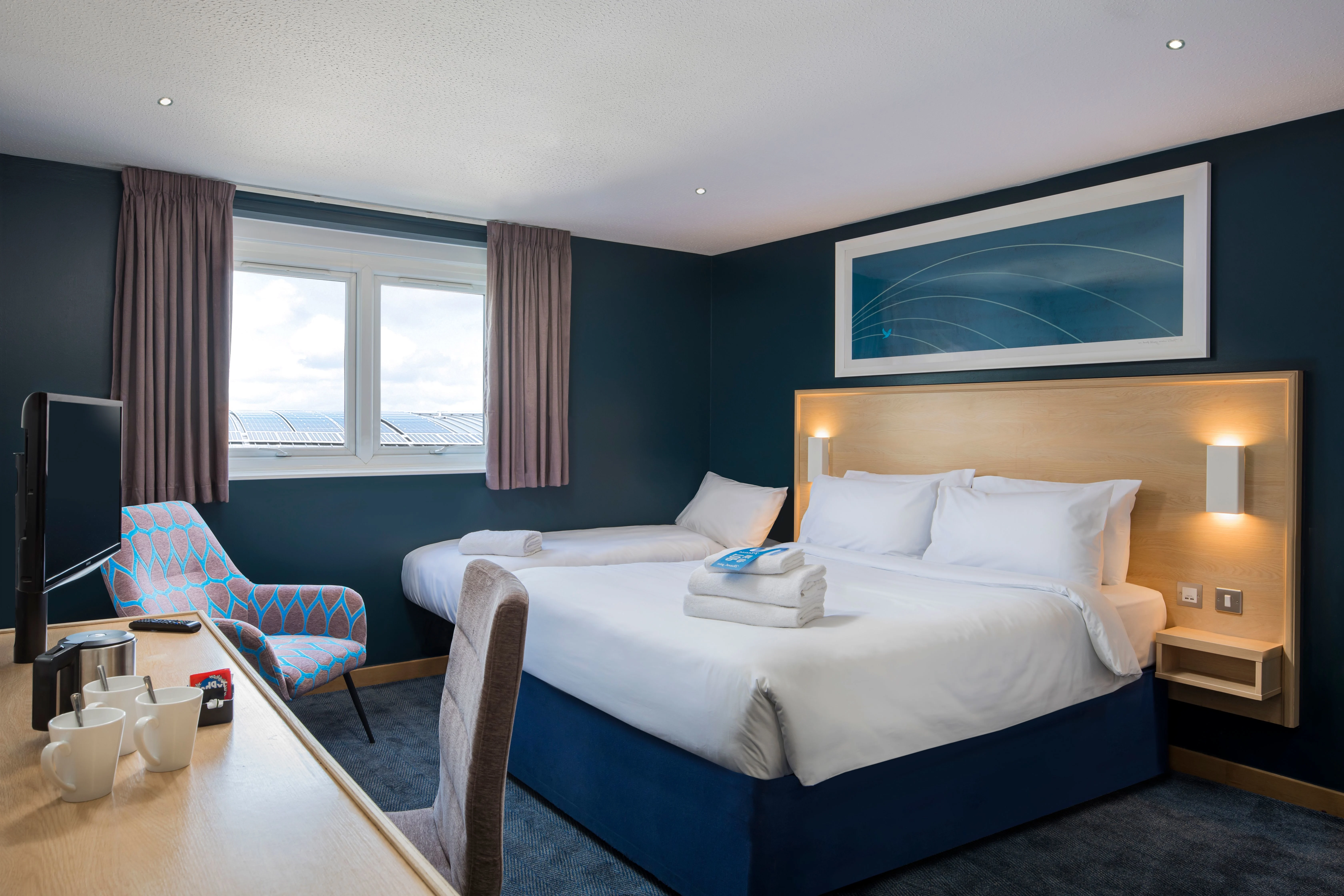 Travelodge Bristol Severn View M48