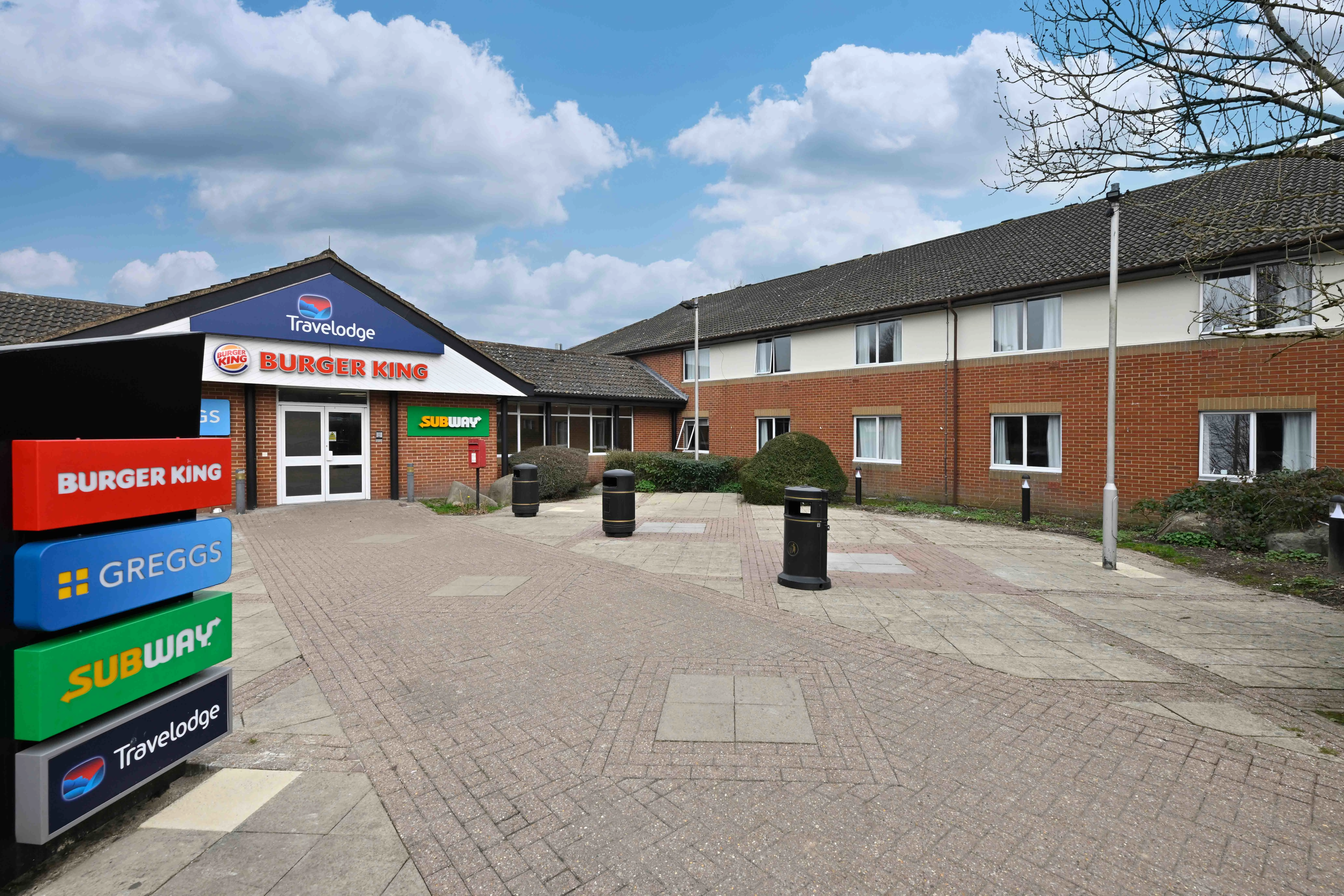 Travelodge Warminster 2