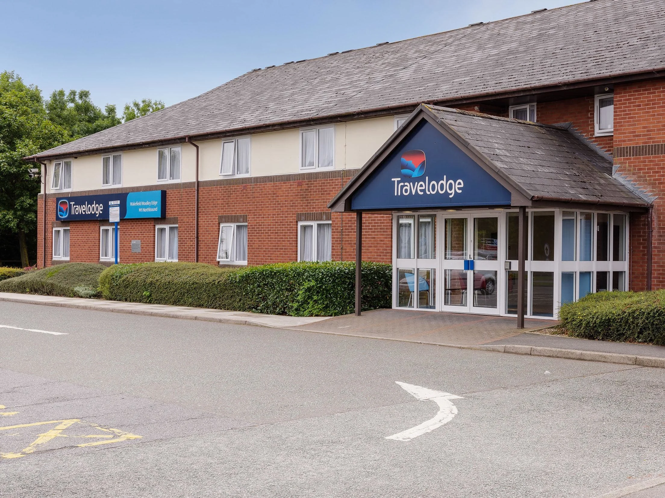 Travelodge Wakefield Woolley Edge M1 Northbound 2
