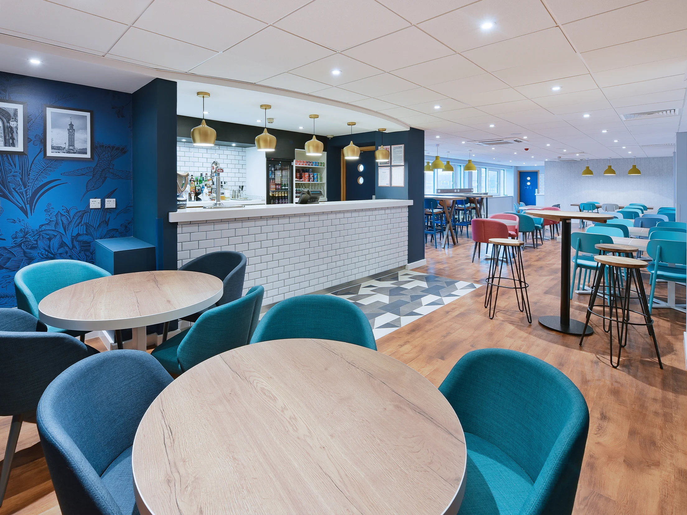 Travelodge London Chessington Tolworth photo 3