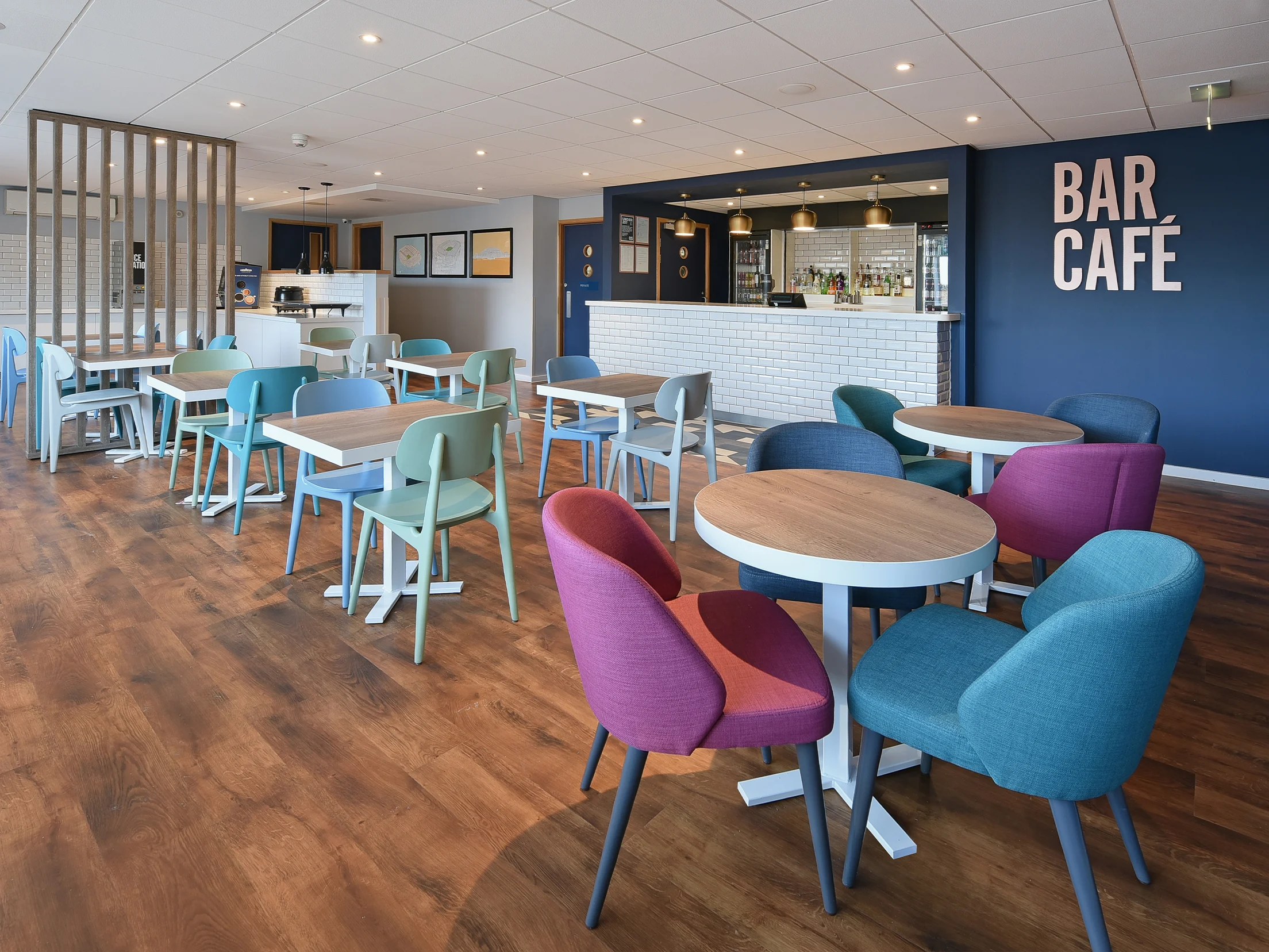 Travelodge London Raynes Park photo 3