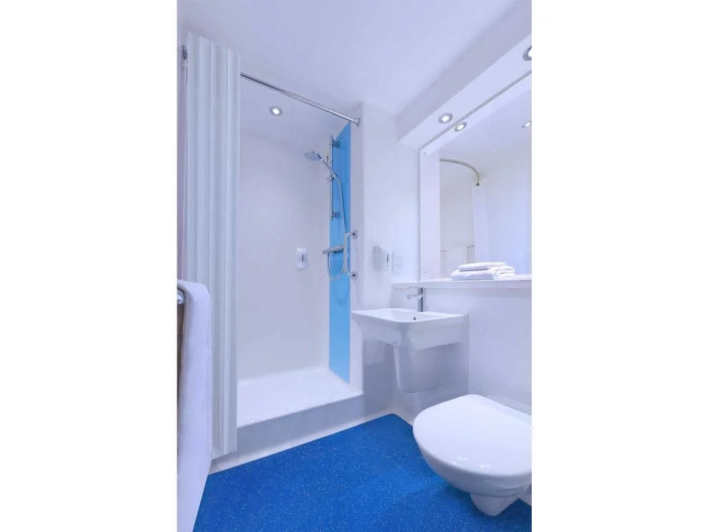 Travelodge Derby Cricket Ground