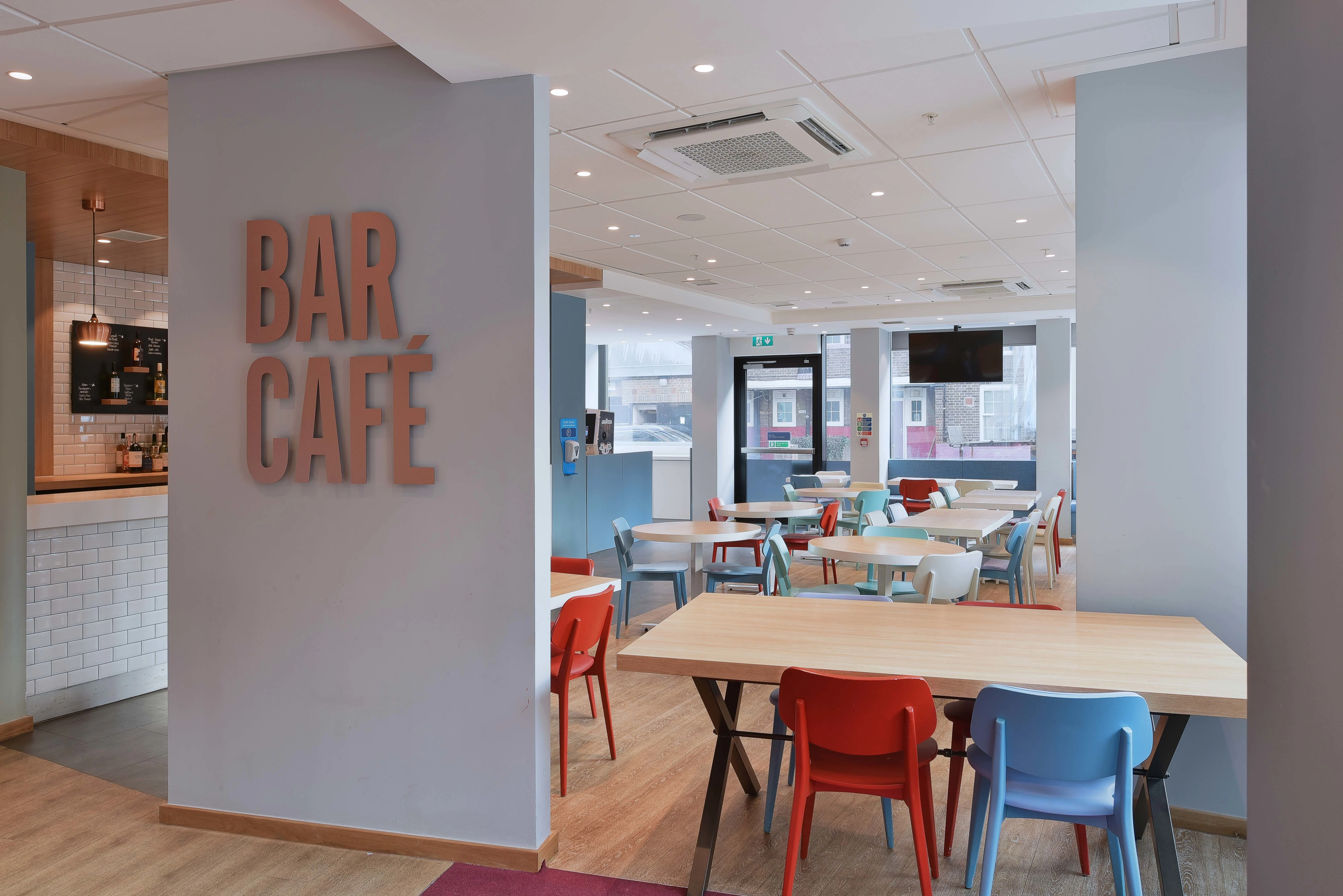 Travelodge London Central Elephant and Castle photo 4