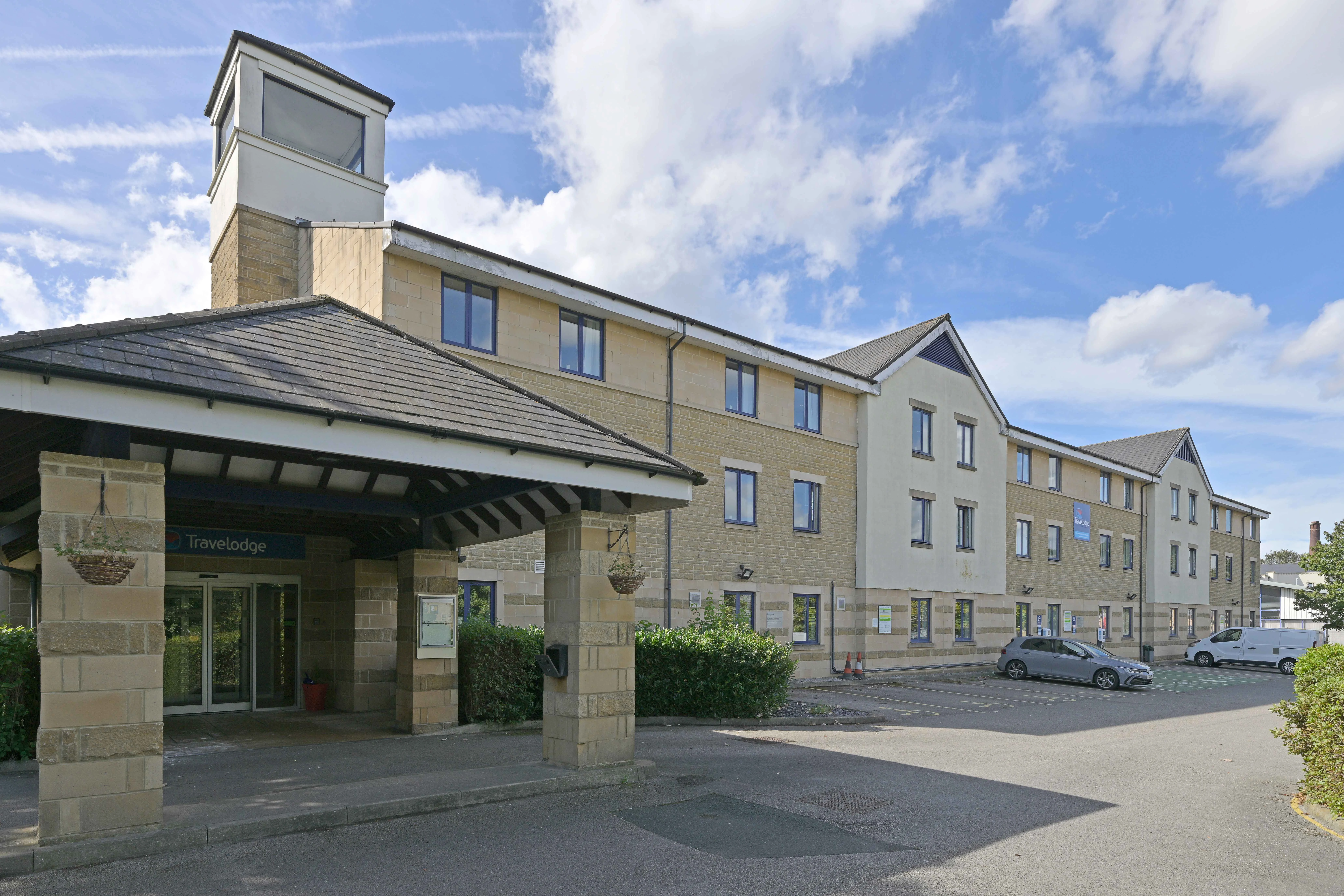 Travelodge Bradford Shipley