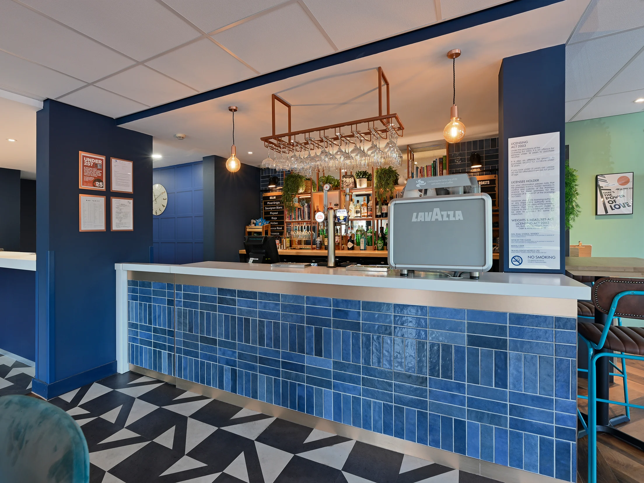 Travelodge Bracknell Central