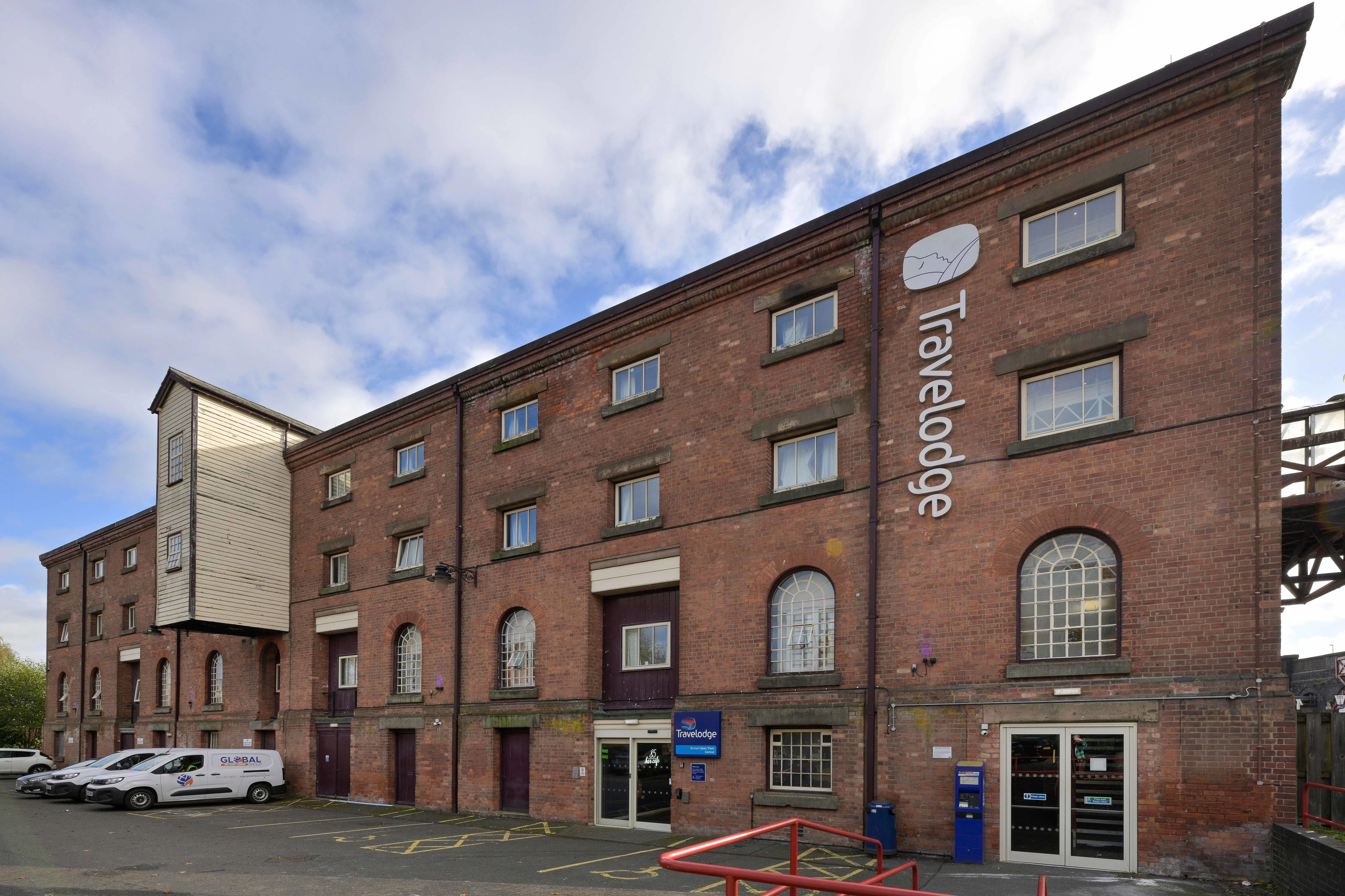 Travelodge Burton upon Trent Central