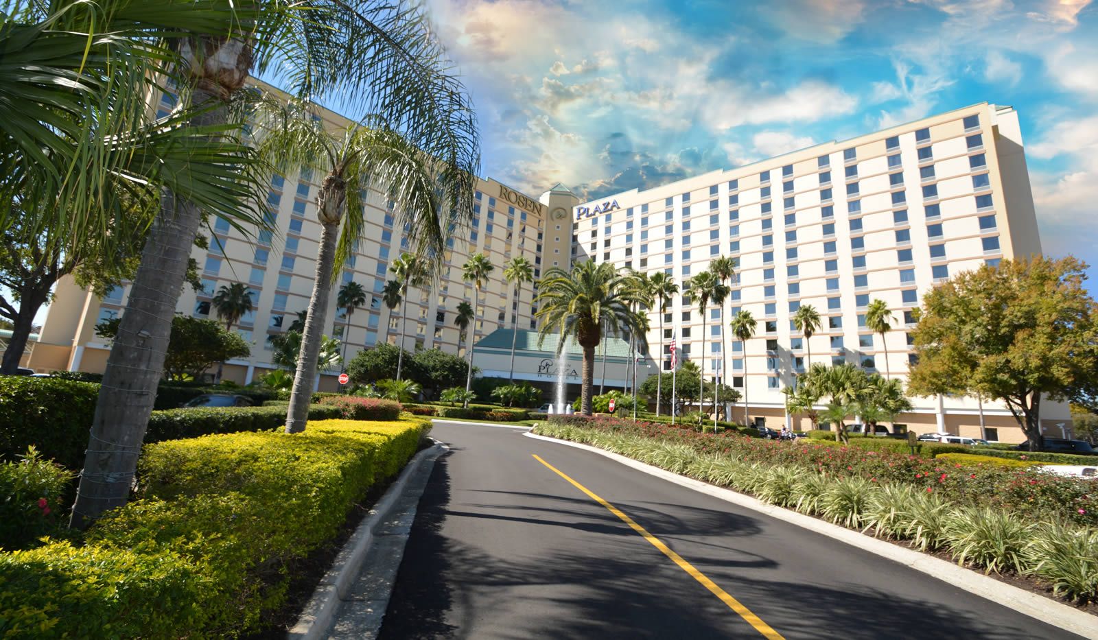 Rosen Plaza® Hotel