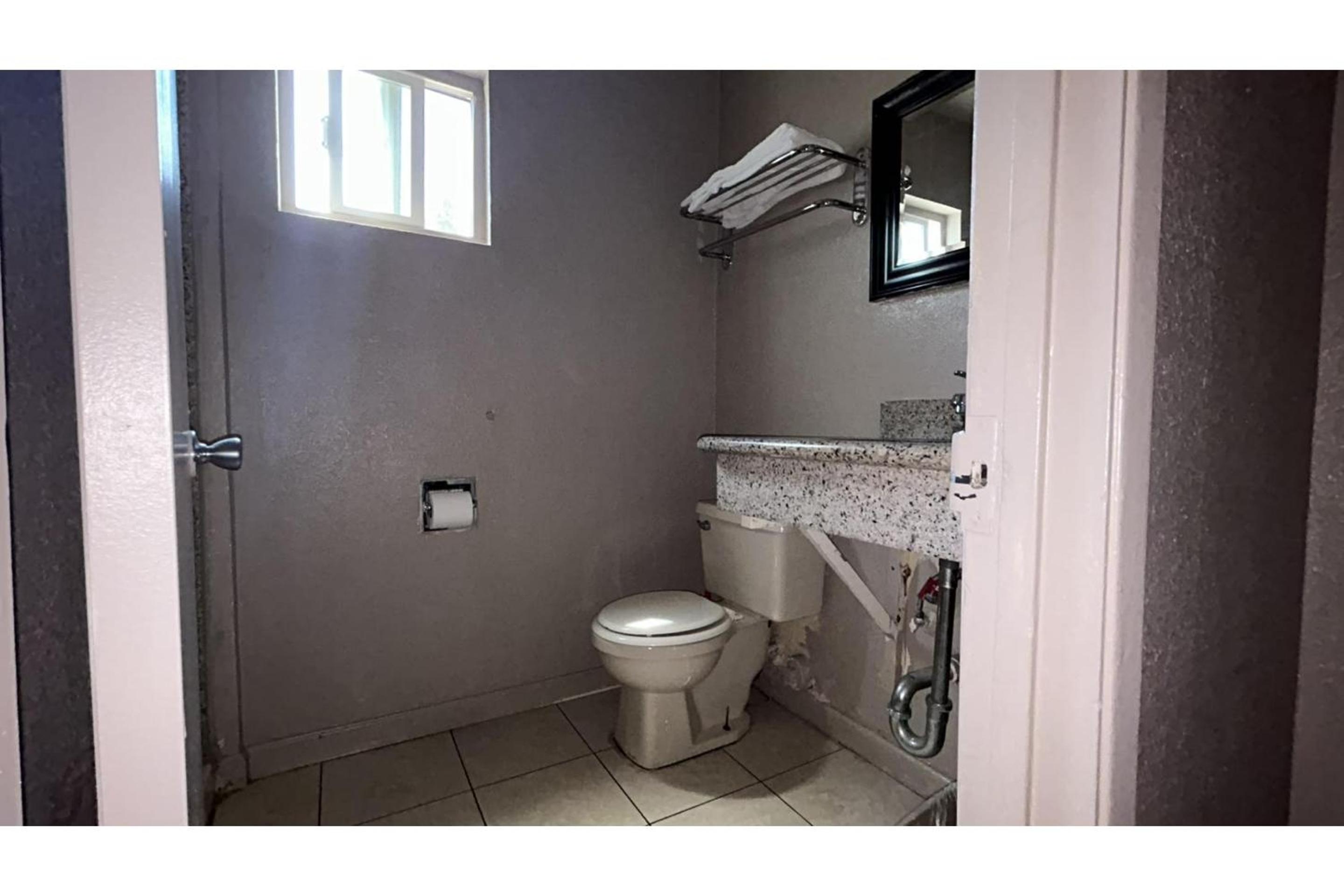 Executive Lodge Inn Stockton CA, photo 15
