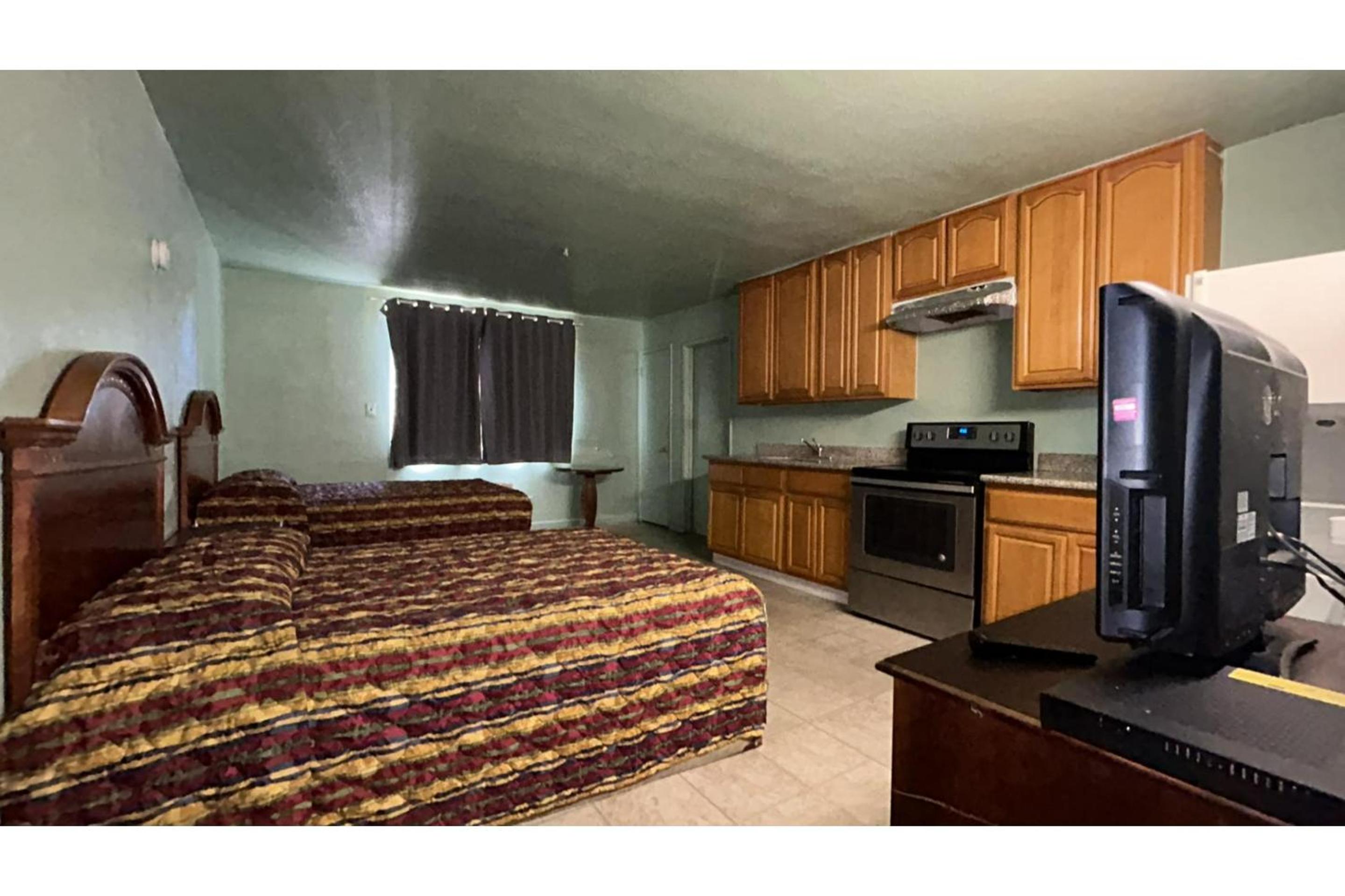 Executive Lodge Inn Stockton CA, photo 25