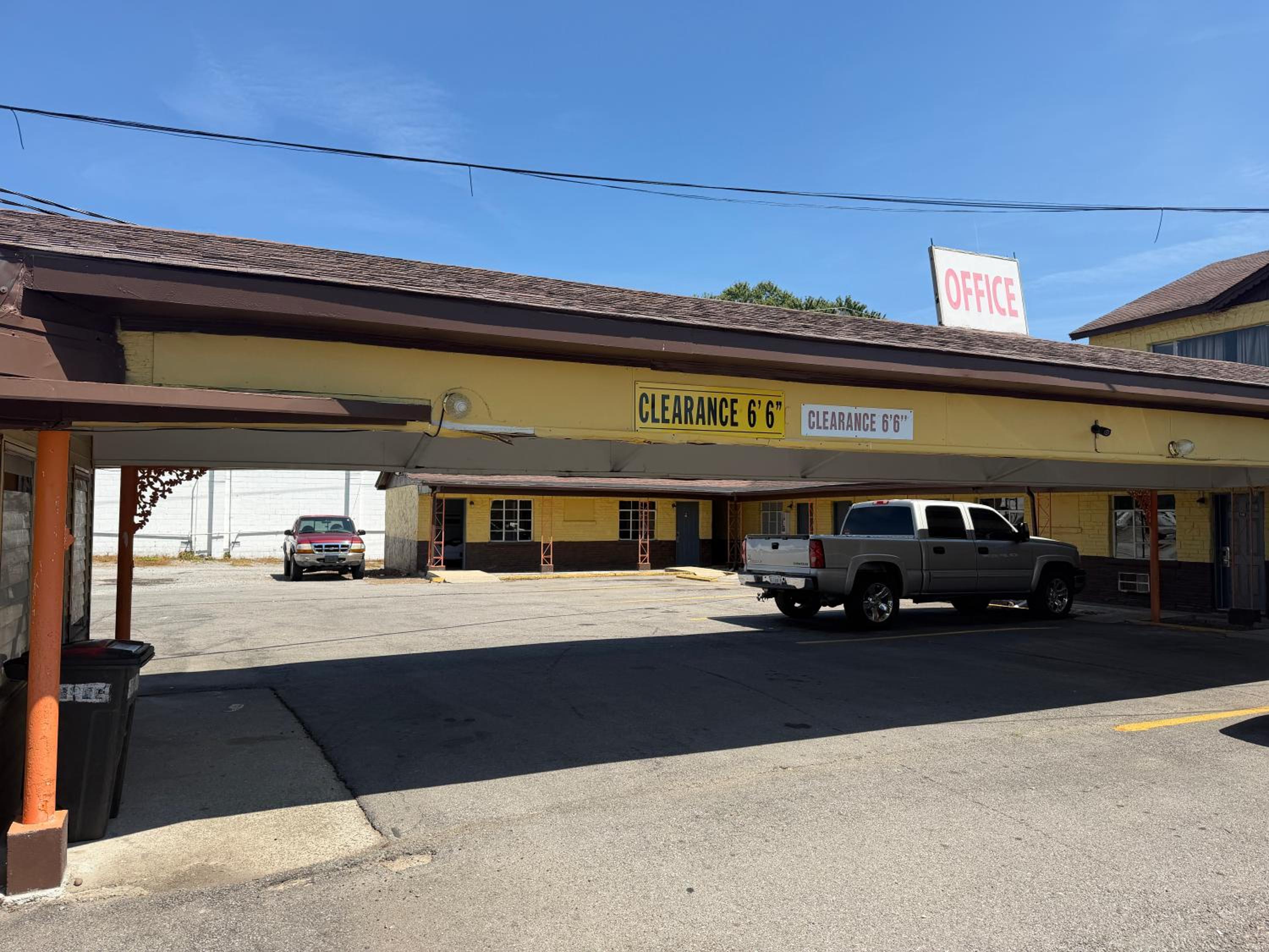 Central INN by Hotel O KY