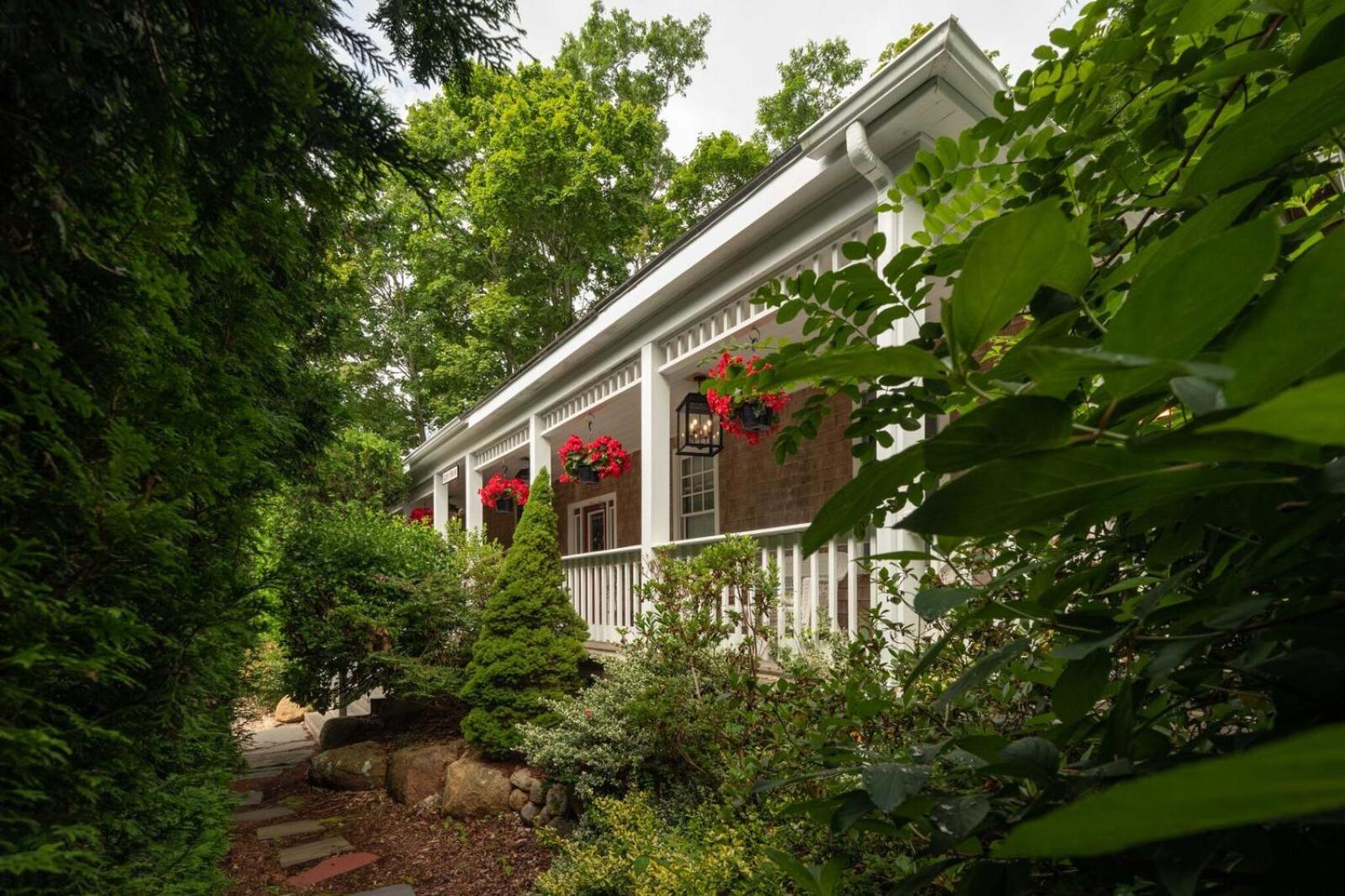 Palmer House Inn