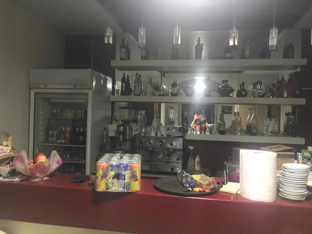 Hostel Grande House