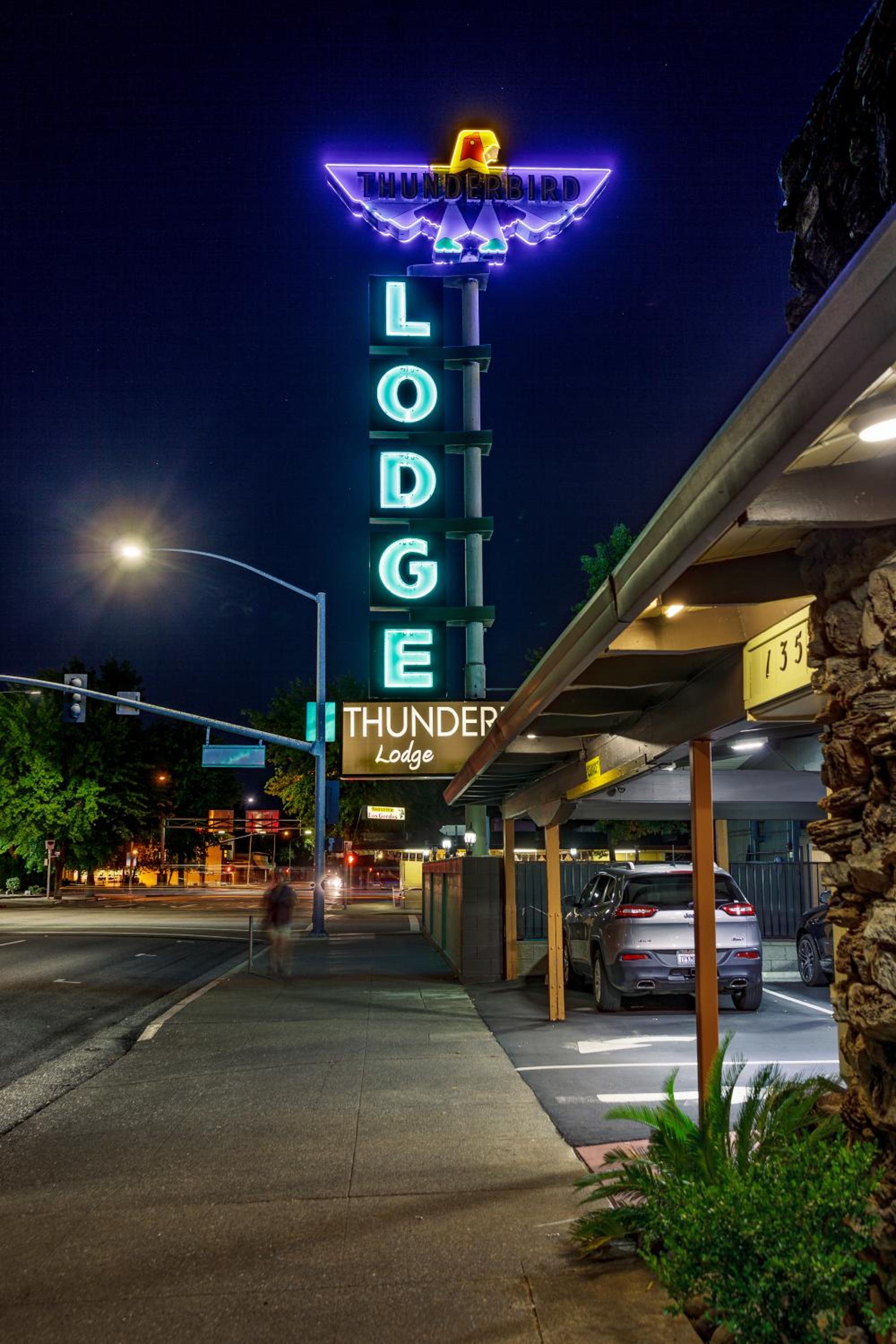 Thunderbird Lodge view 3
