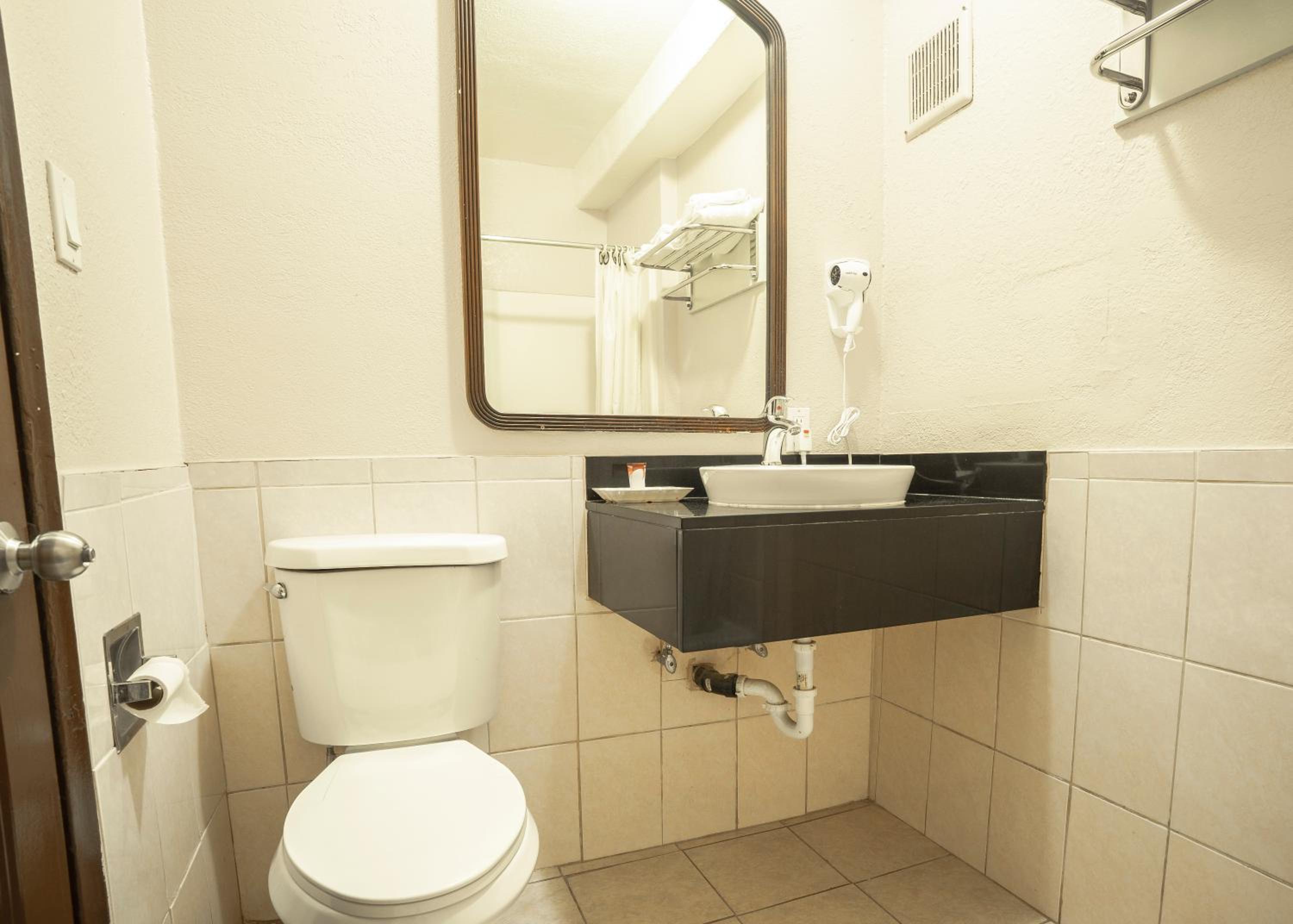 Value Inn Hollywood