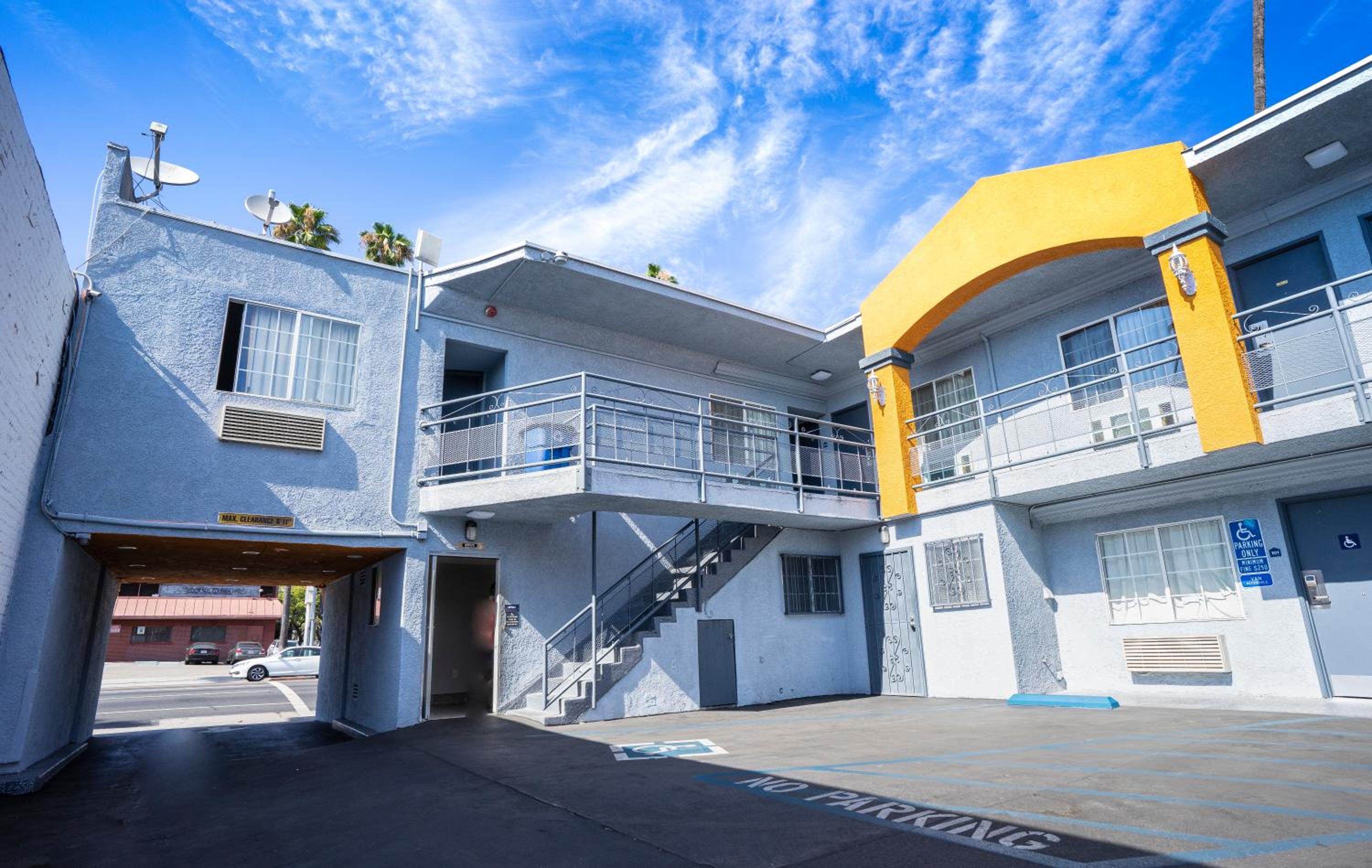 Value Inn Hollywood