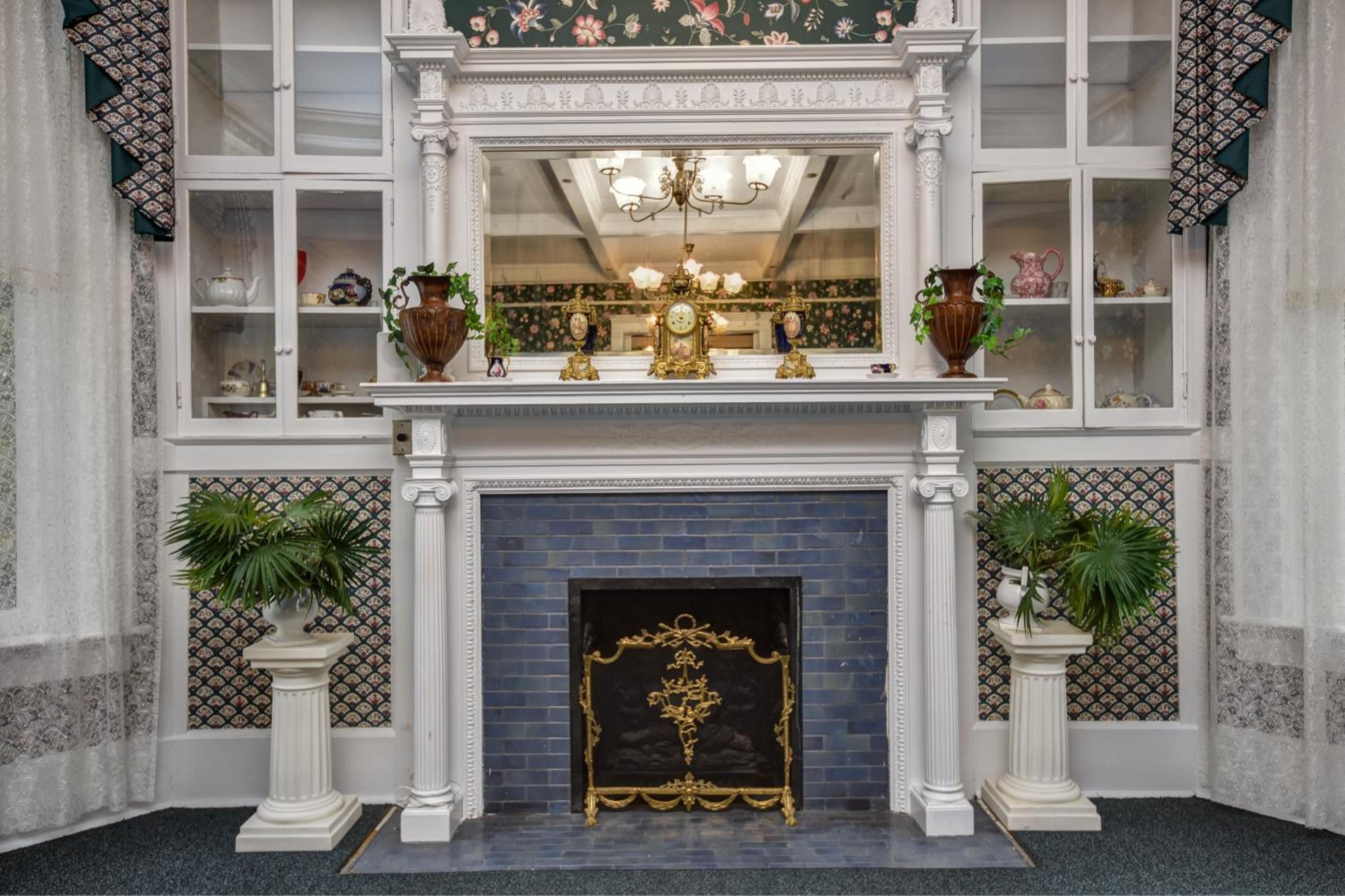 The Mansion at Elfindale