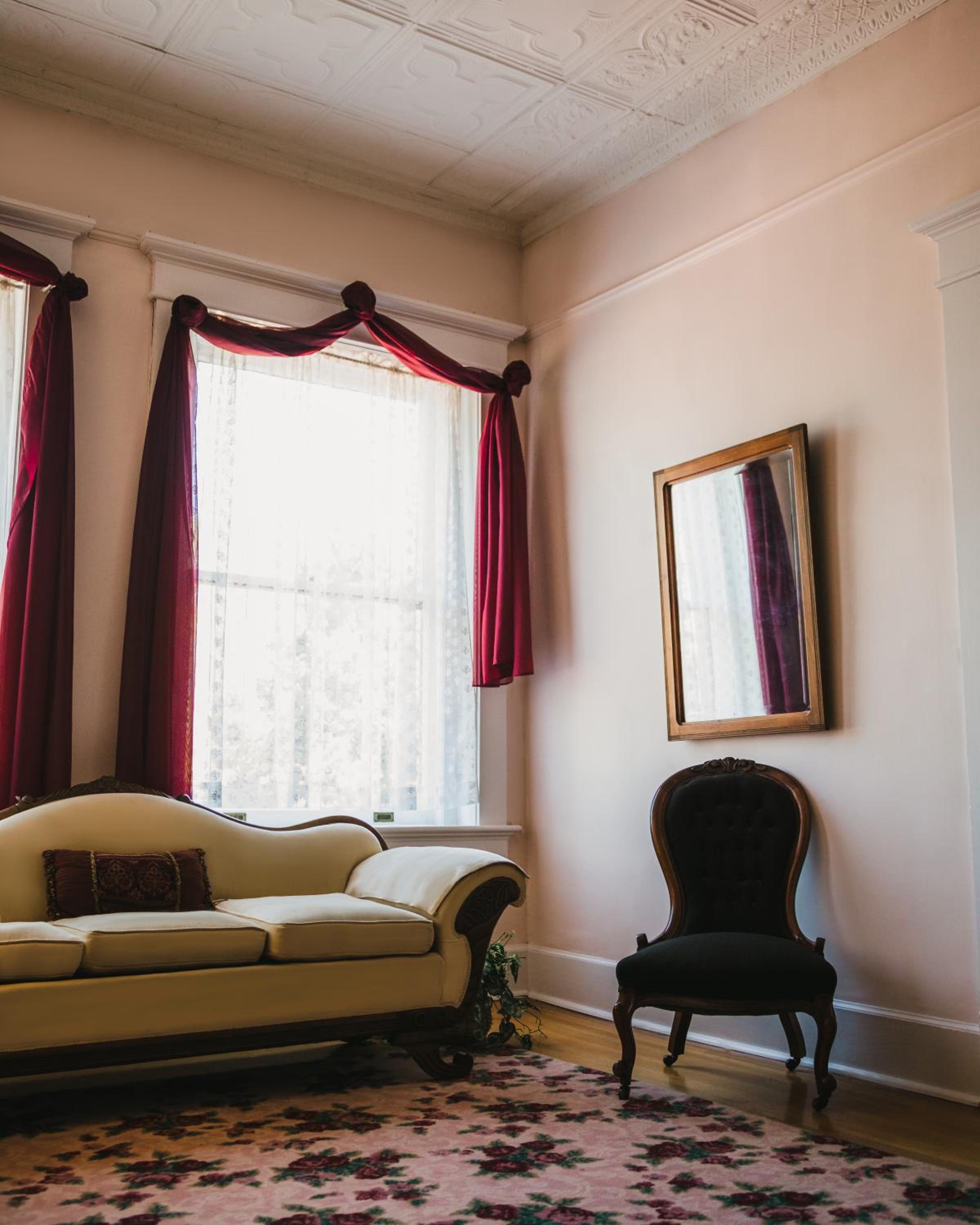 The Mansion at Elfindale
