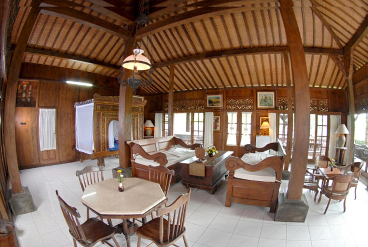 Hills Joglo Villa