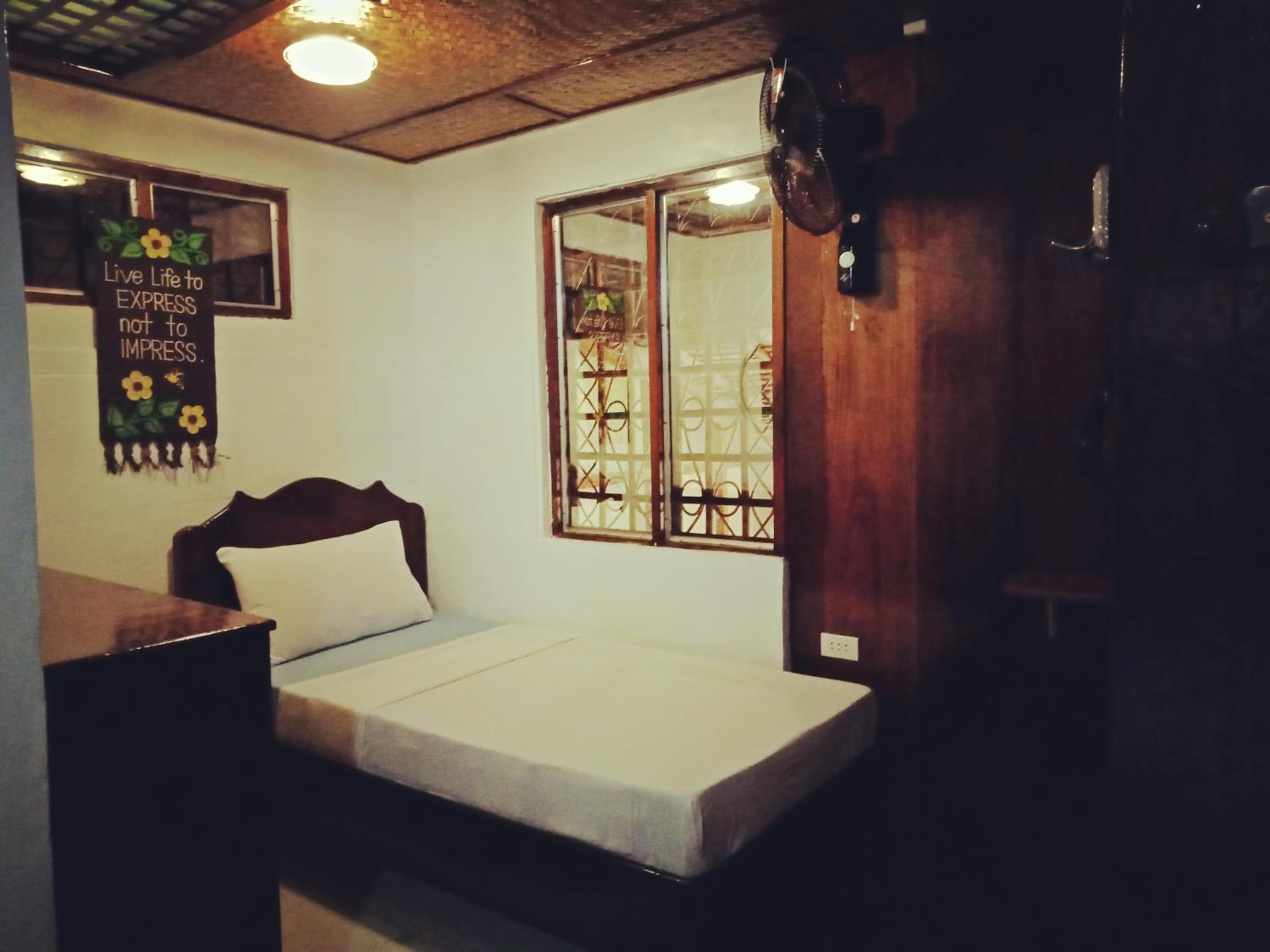 BING-VICE Tourist Inn