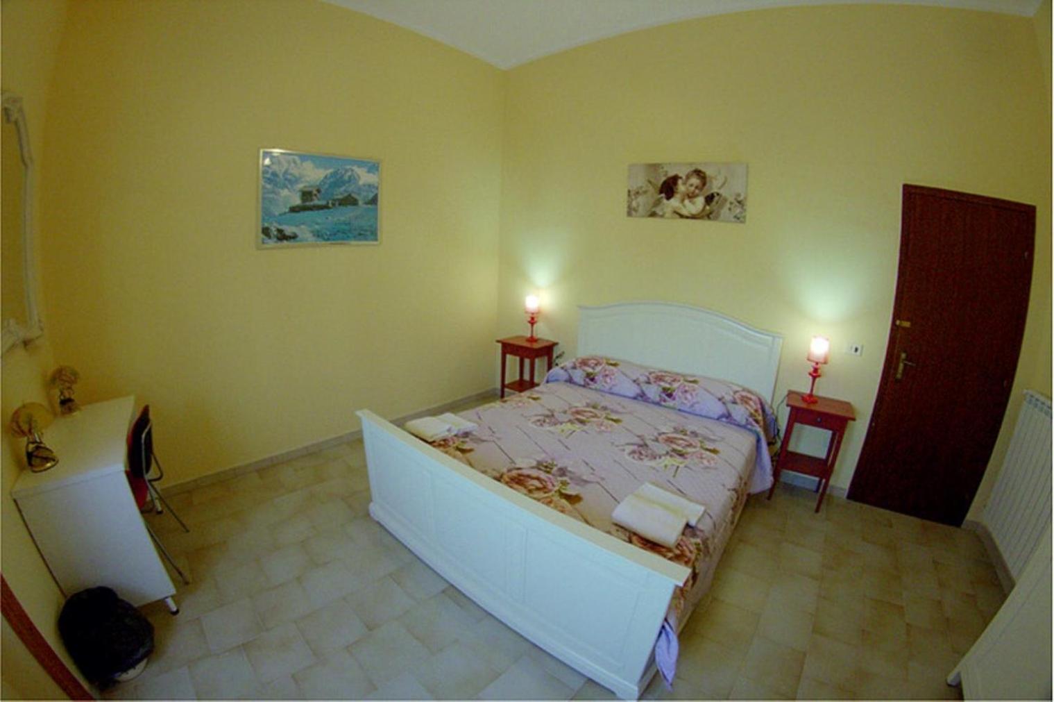 Photo 24