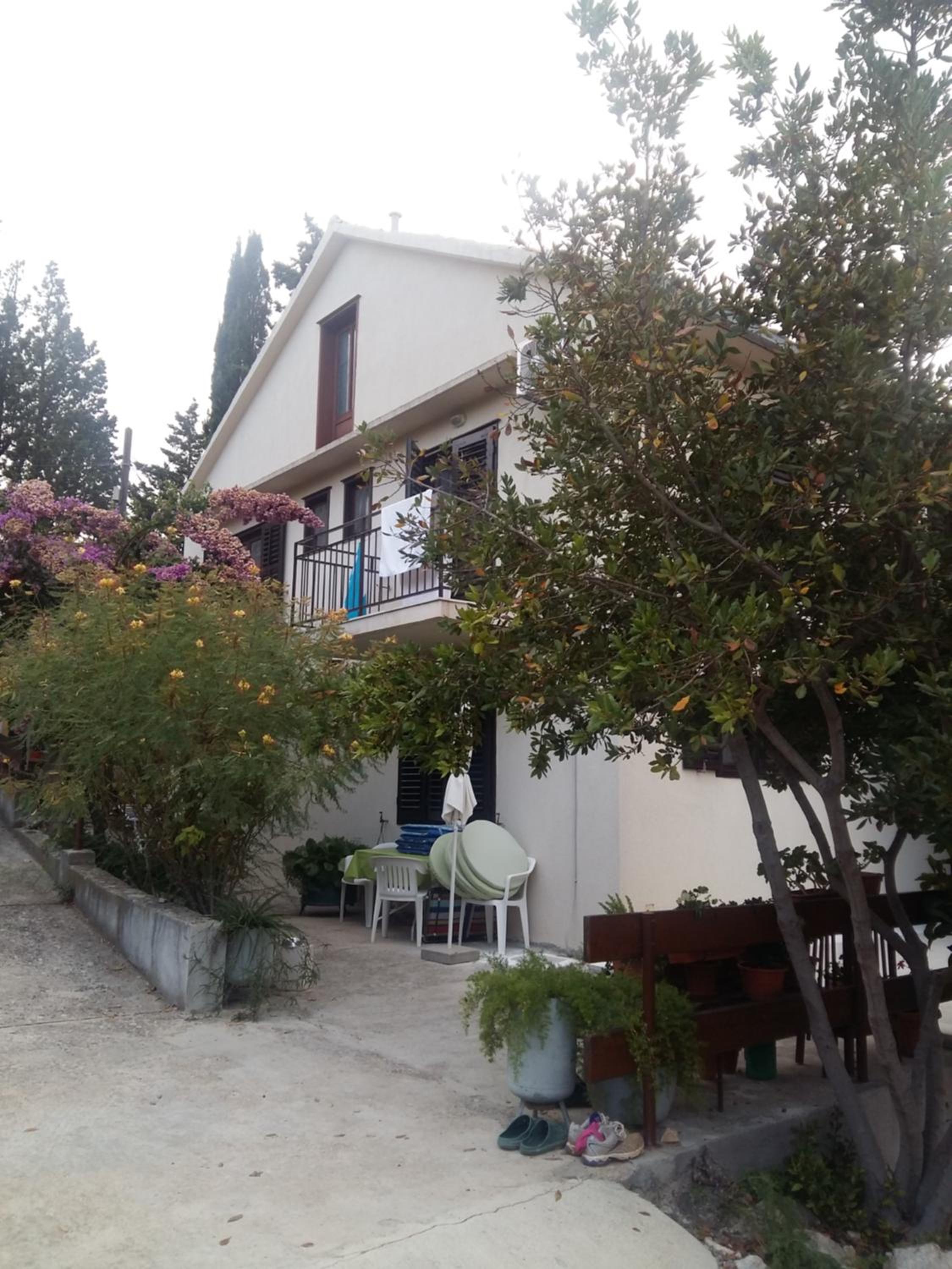 Manda Ljubetić view 5