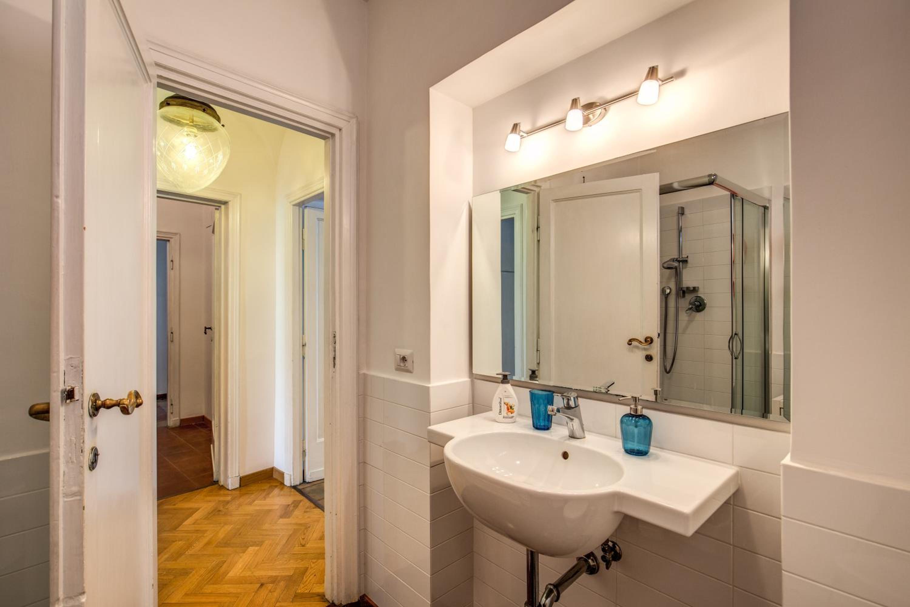 Campo di Fiori 2 bedroom Via Giulia