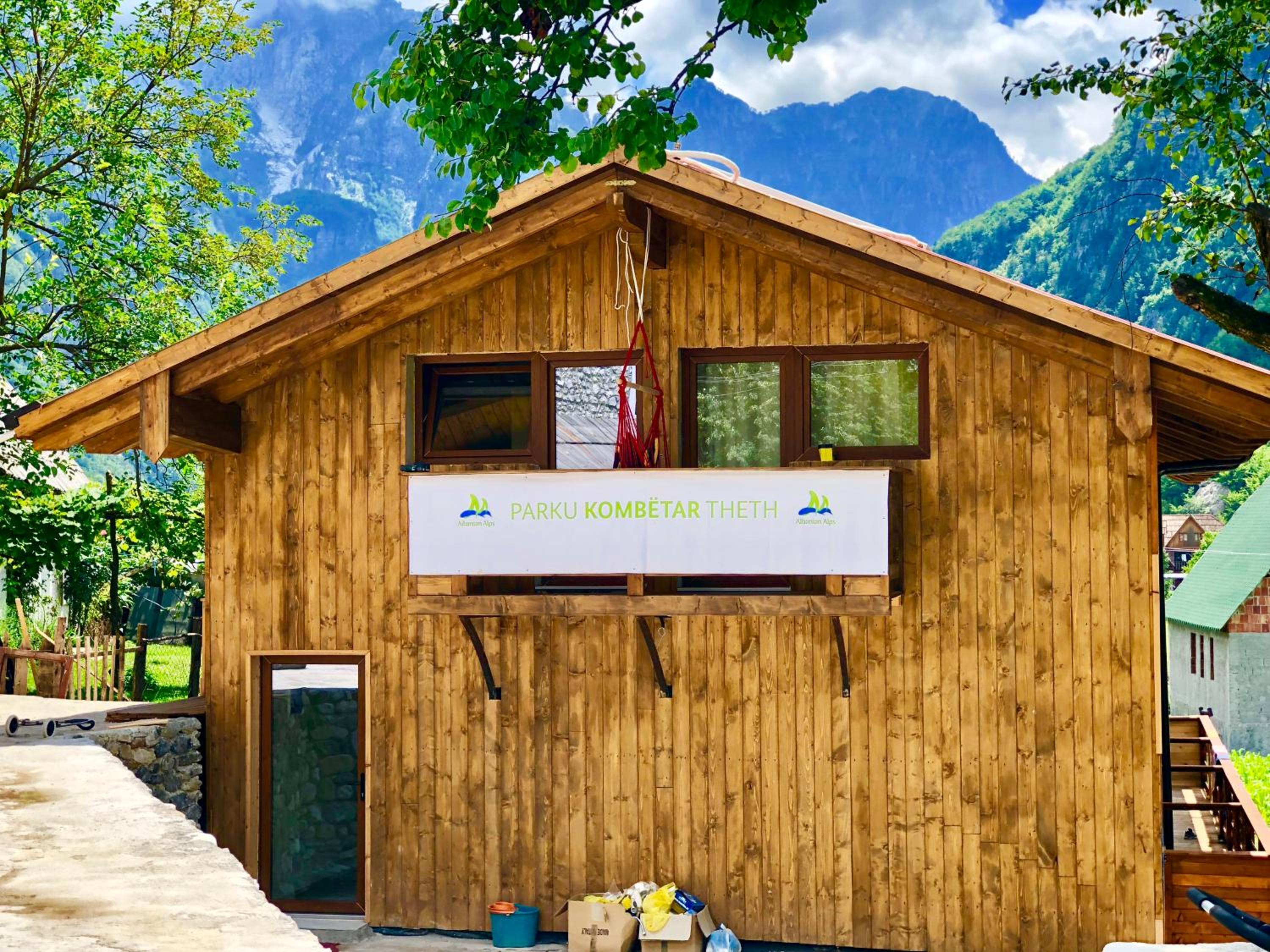 Bujtina Polia