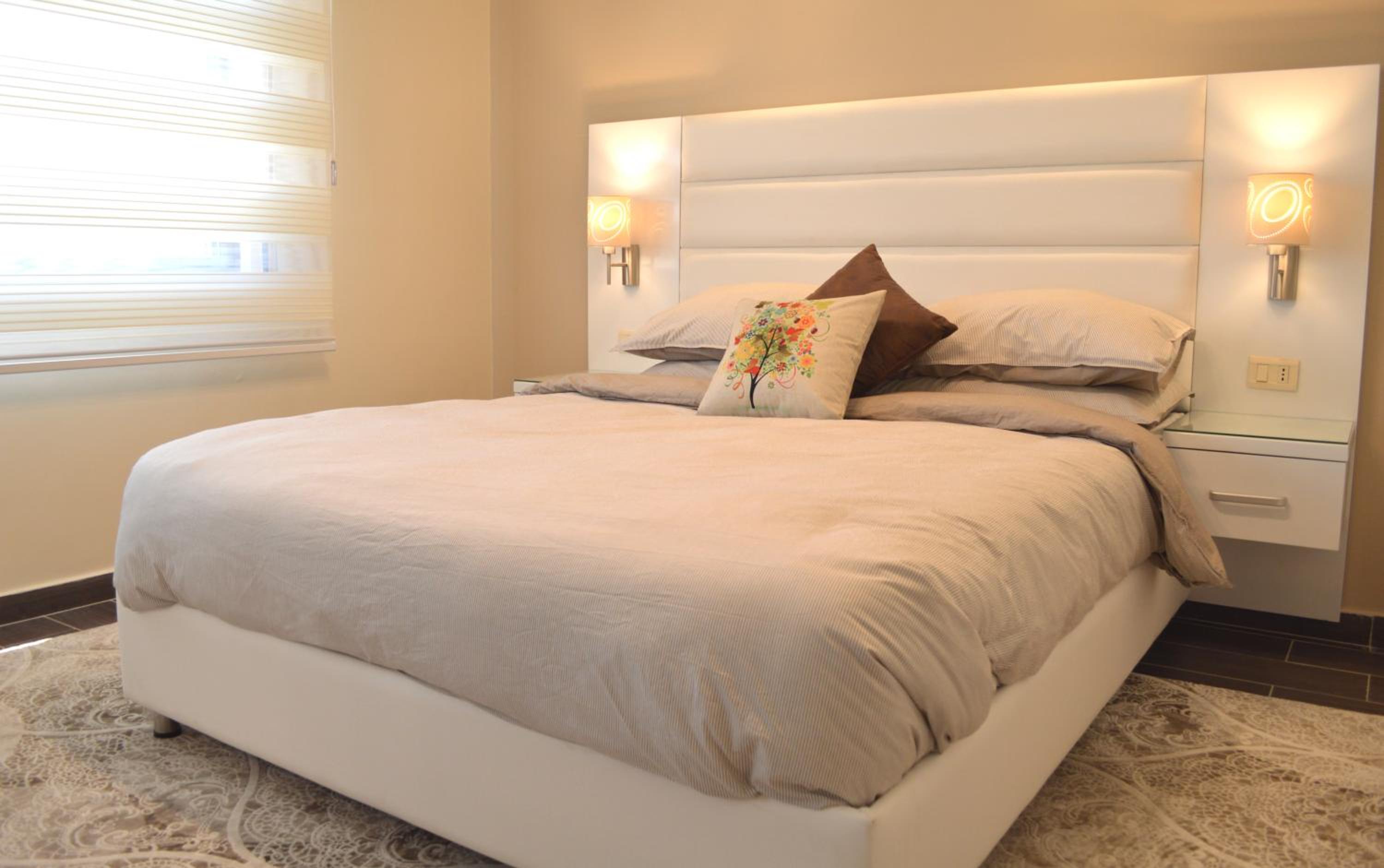 Janty Apartments