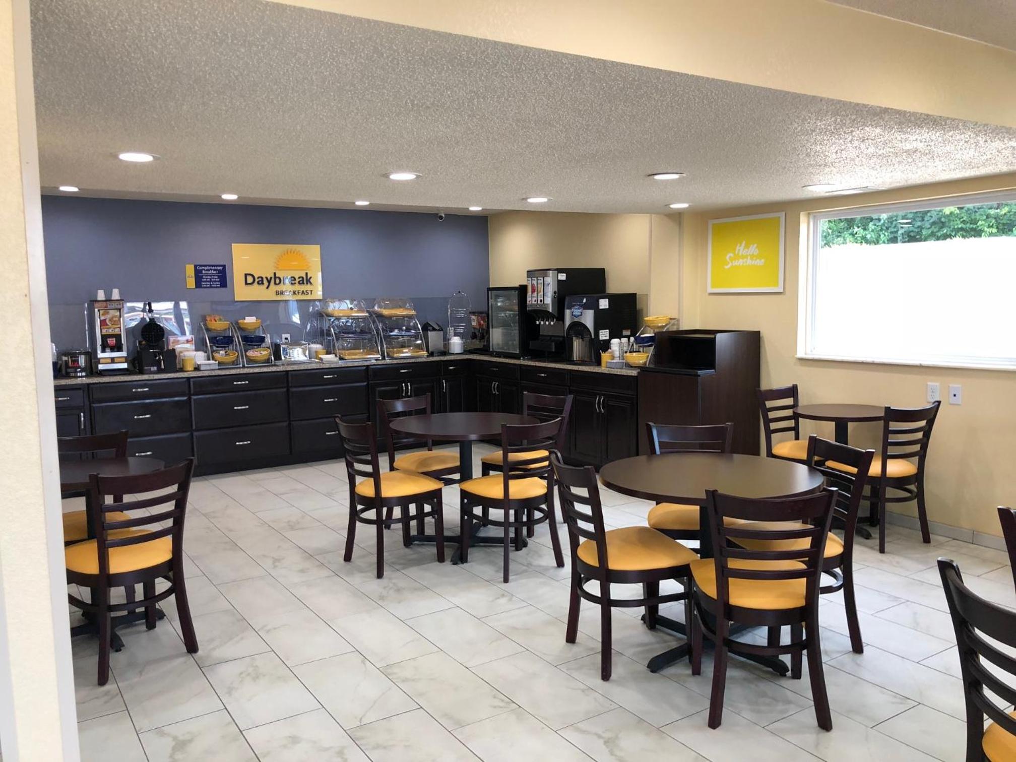 Days Inn by Wyndham Charles Town