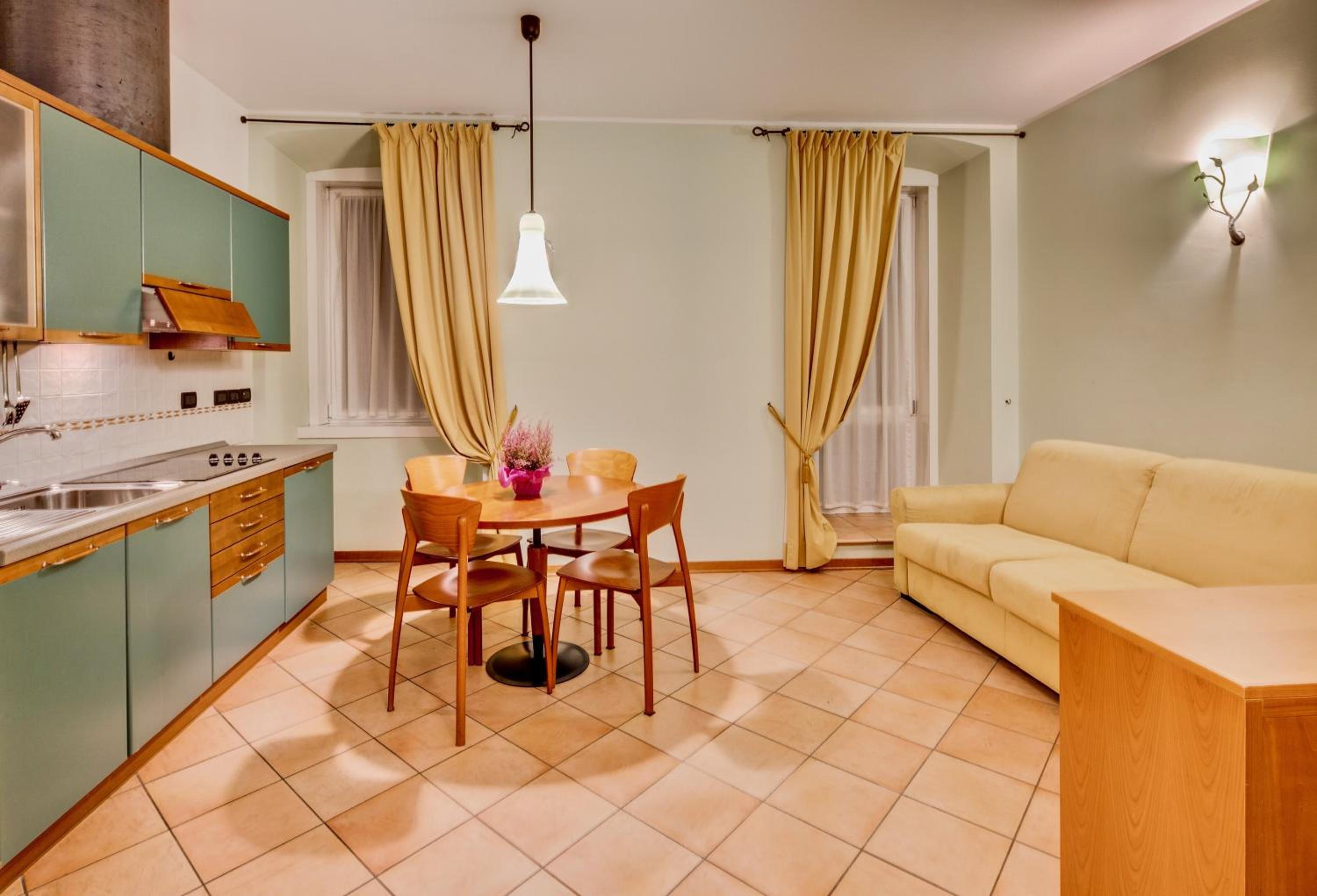 Residence San Giusto en Trieste — kitchen