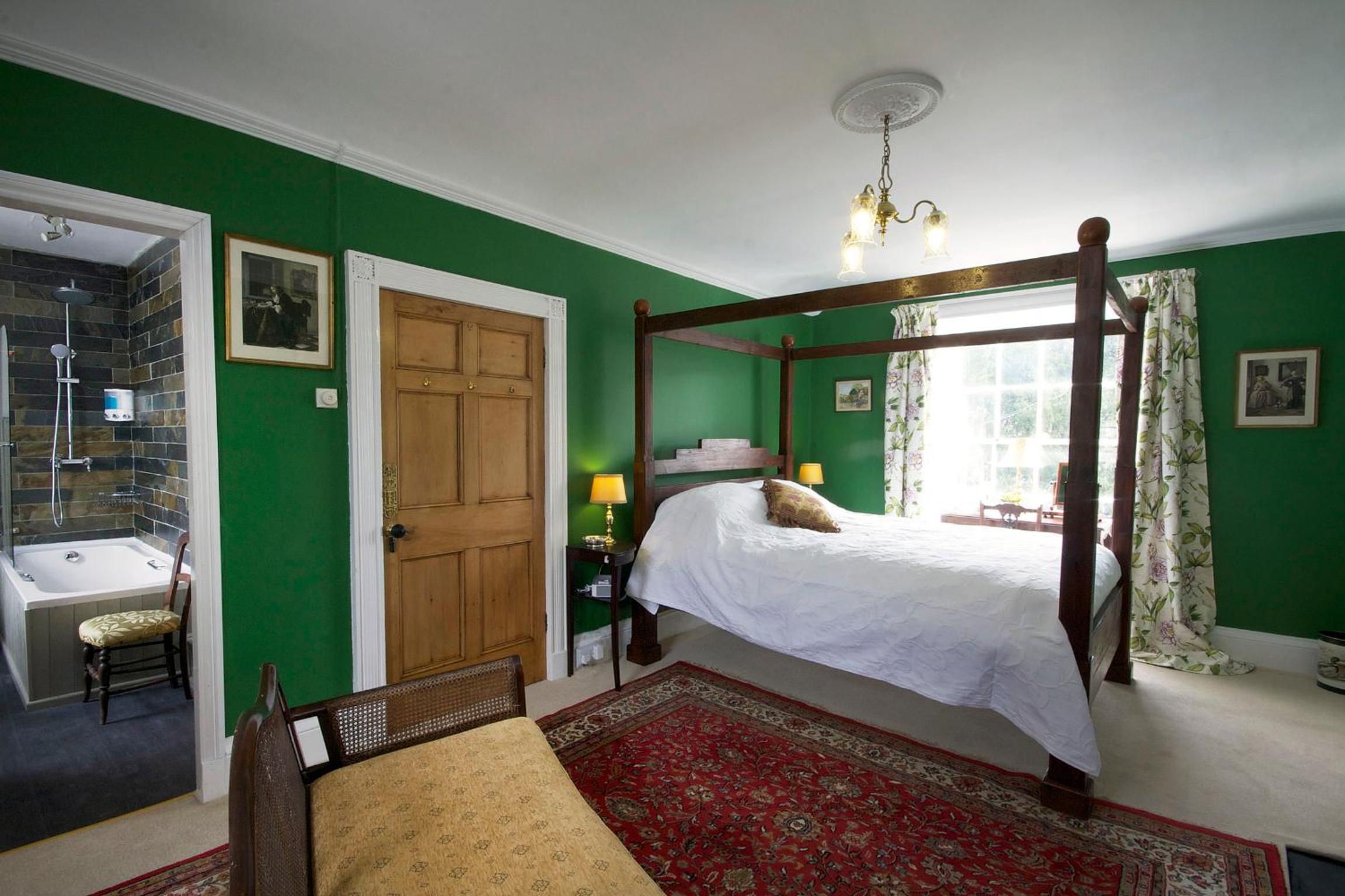 Plas Gwyn B&B and Holiday Cottage
