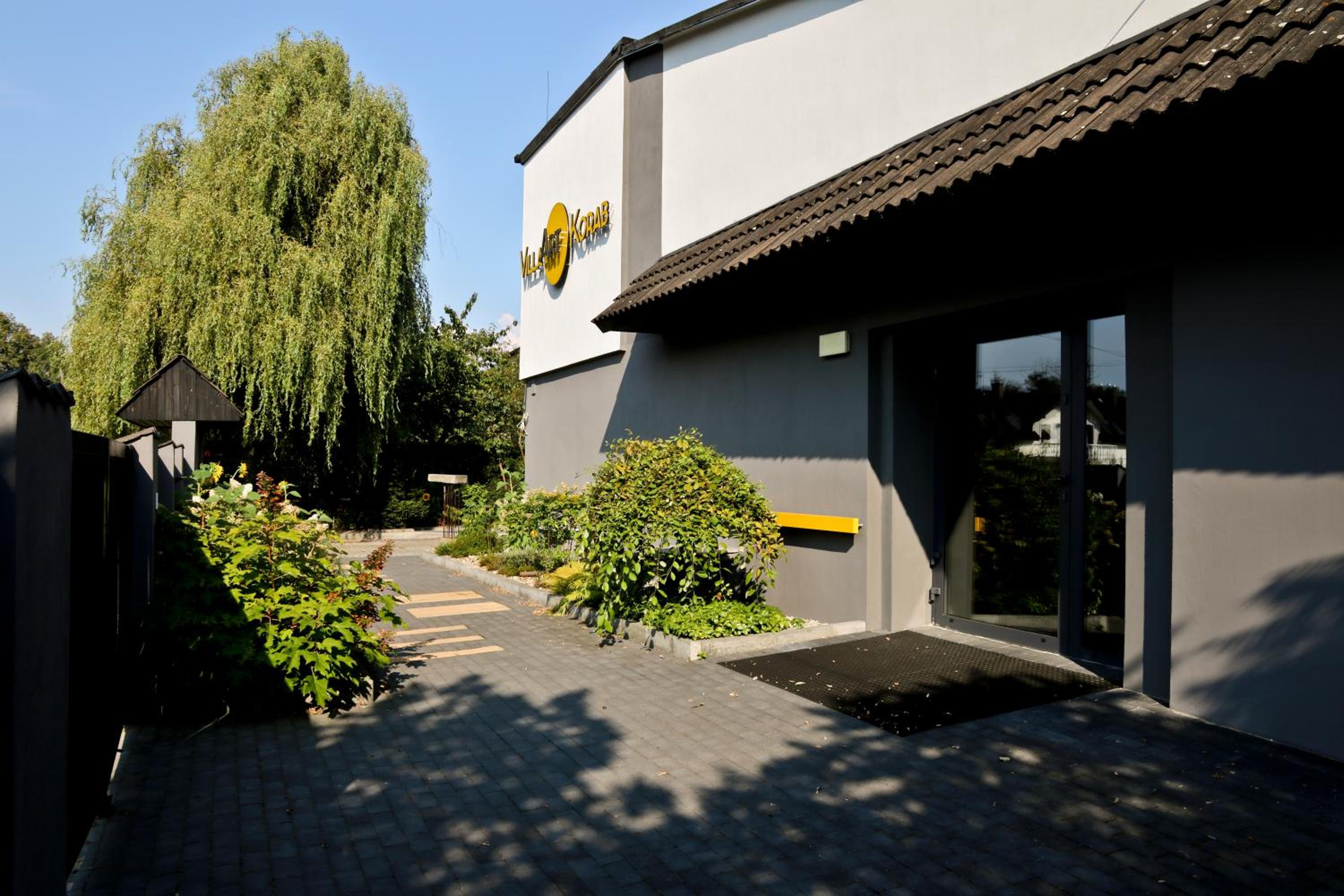 Photo 45