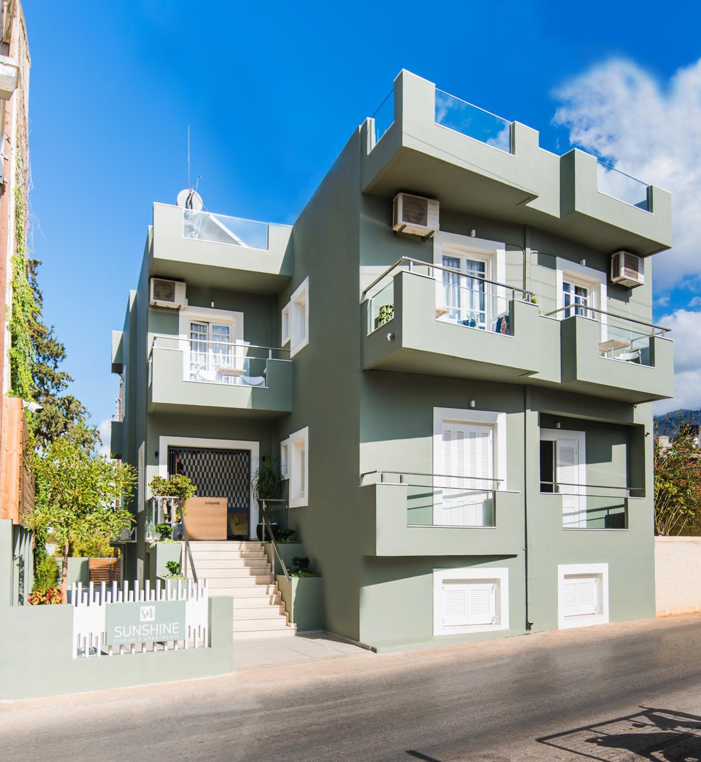 Hotel Sunshine Studios - Image 1