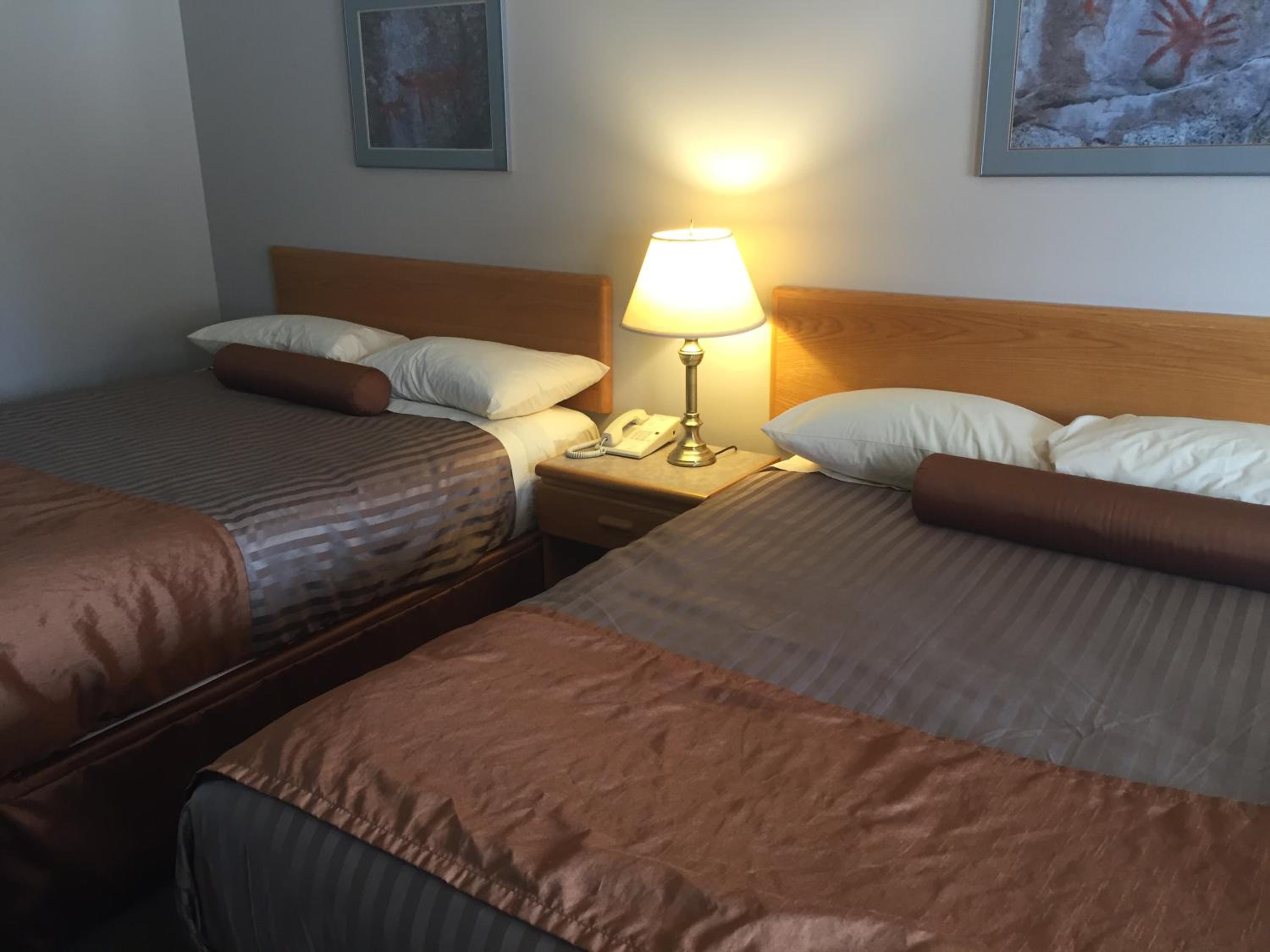 Avalon Inn