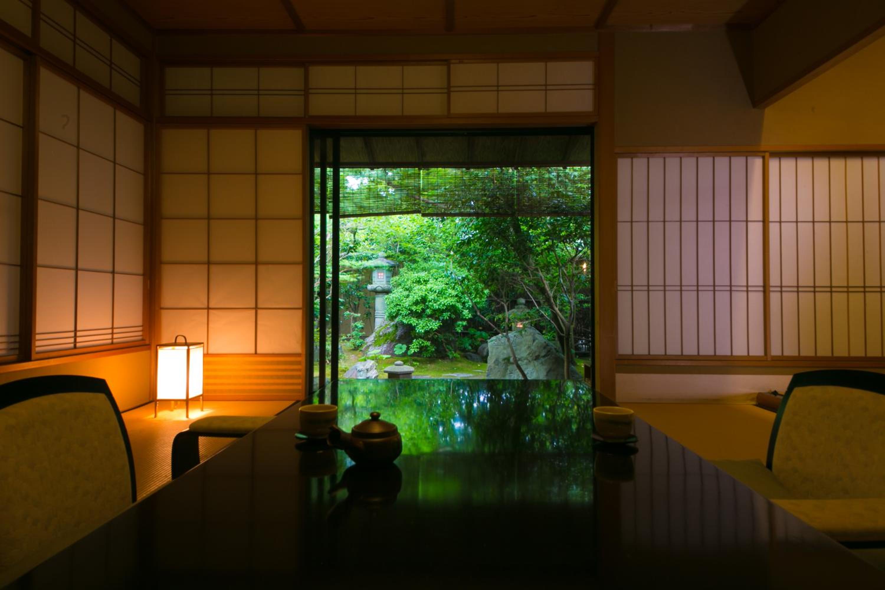 Yakakutei
