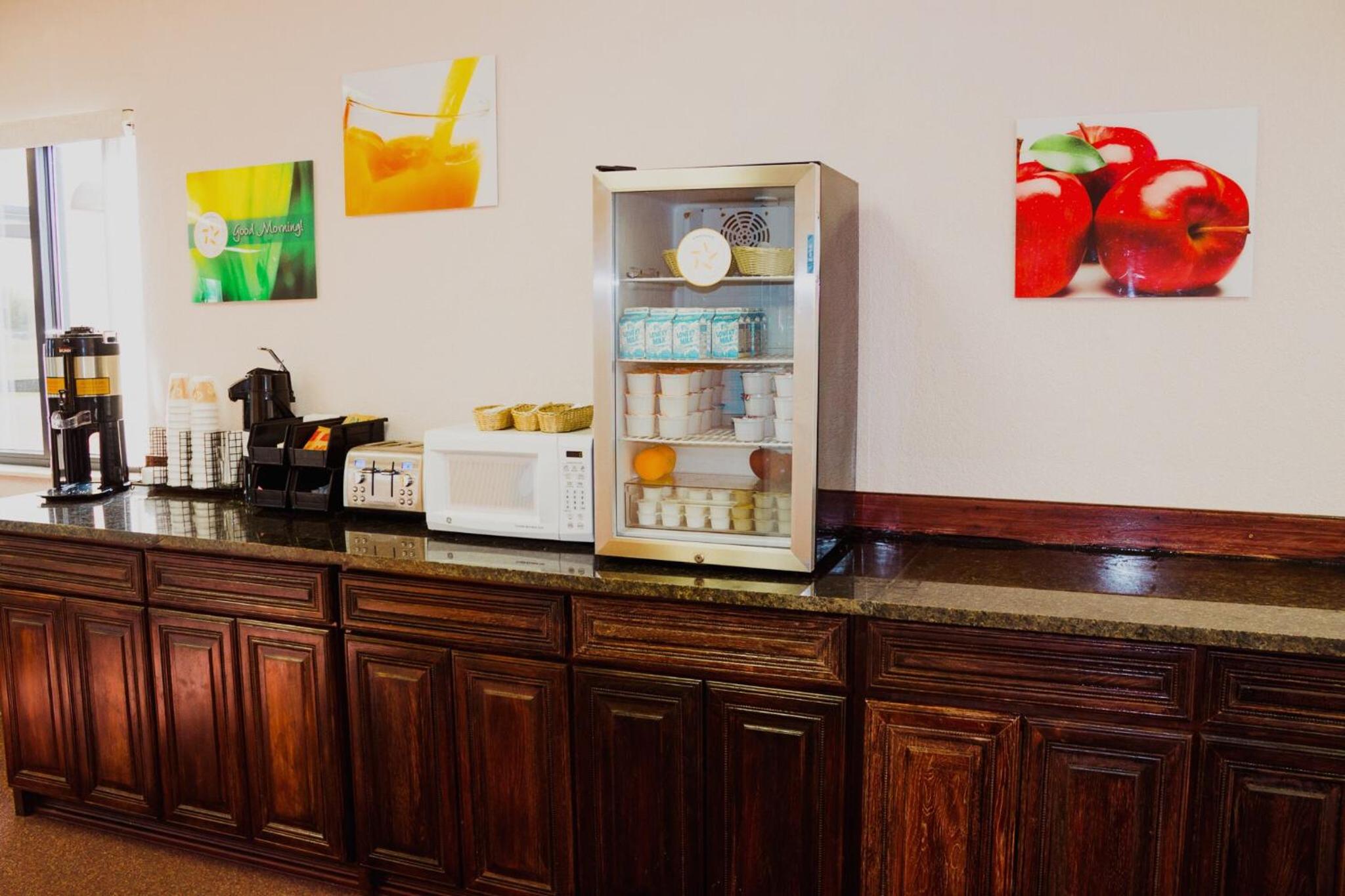 Americas Best Value Inn-Fredonia