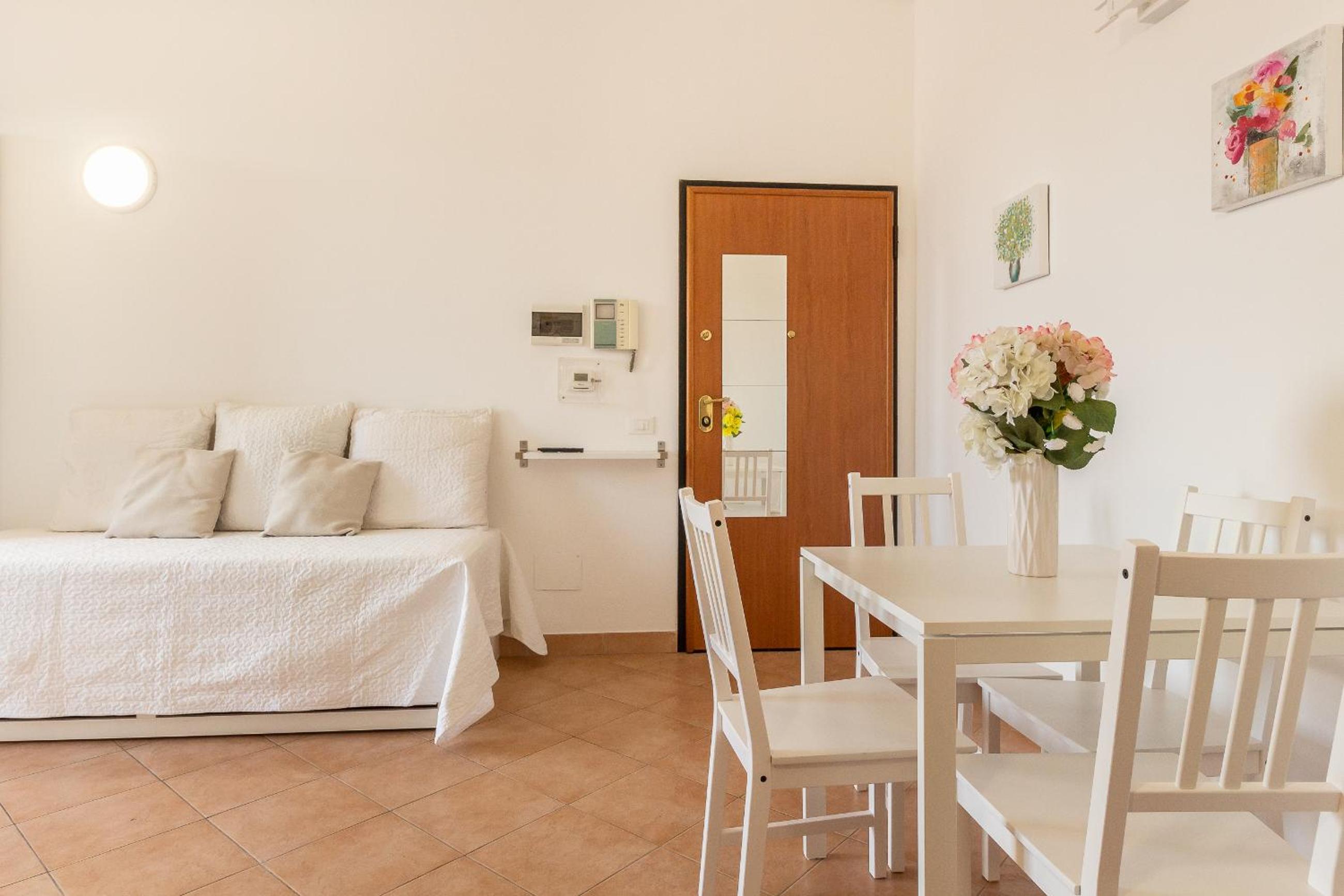 Alessia's Flat - Affori